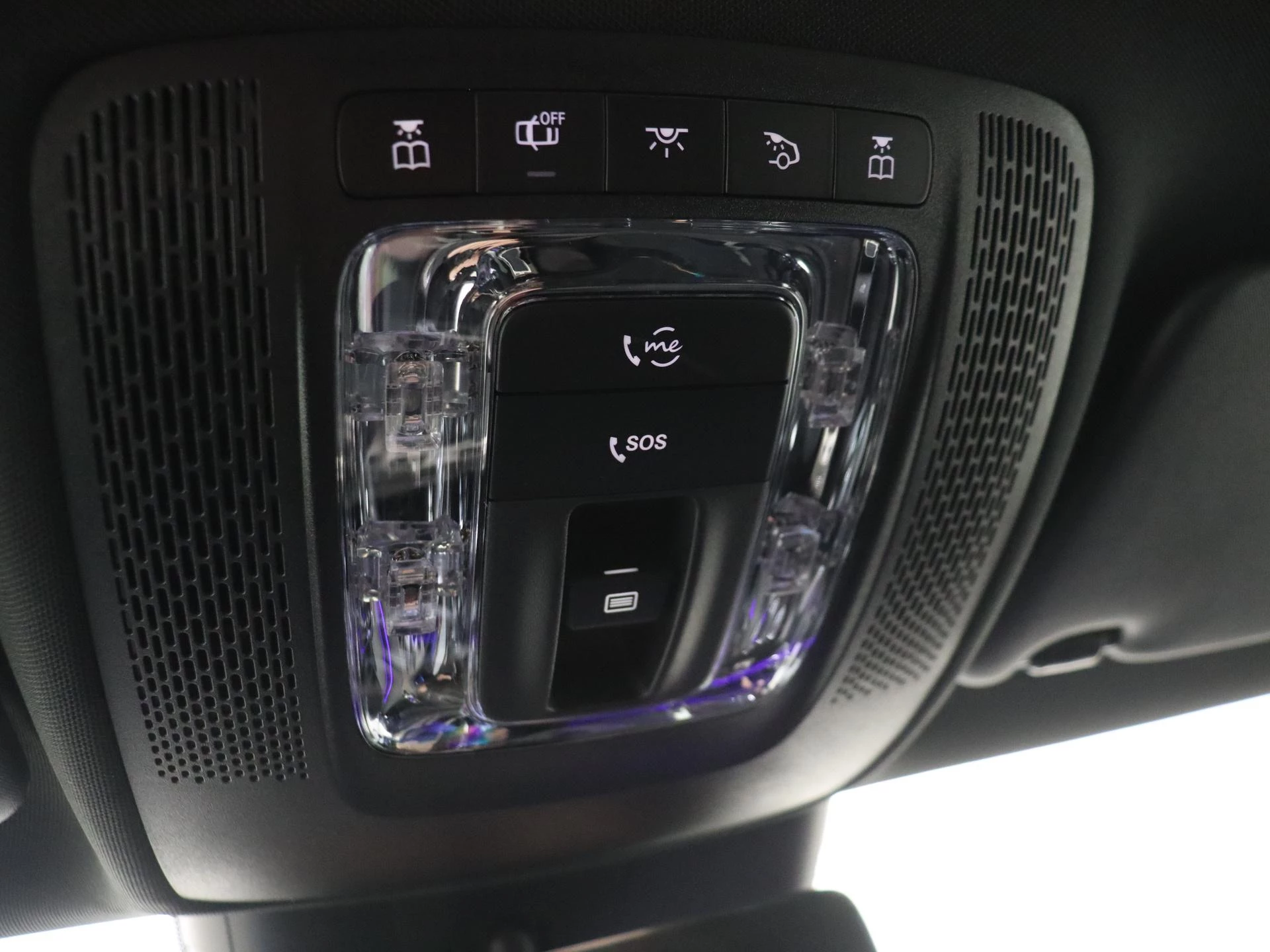 Mercedes-Benz-A-Klasse-image-22