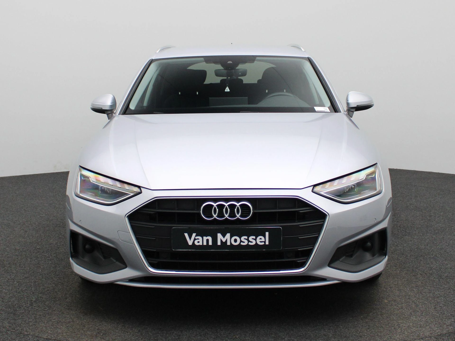 Audi-A4-image-2