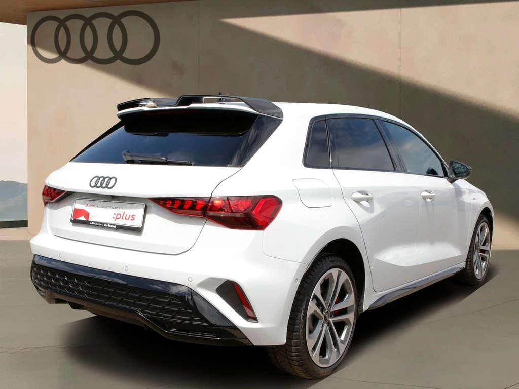 Audi A3 Sportback 45 TFSI e S line 18"|LEDER|PANO|SHZ|RFK|