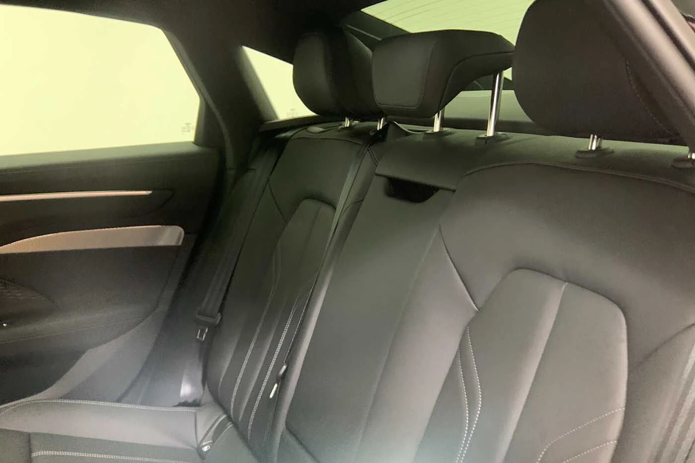 Audi-A6-image-9
