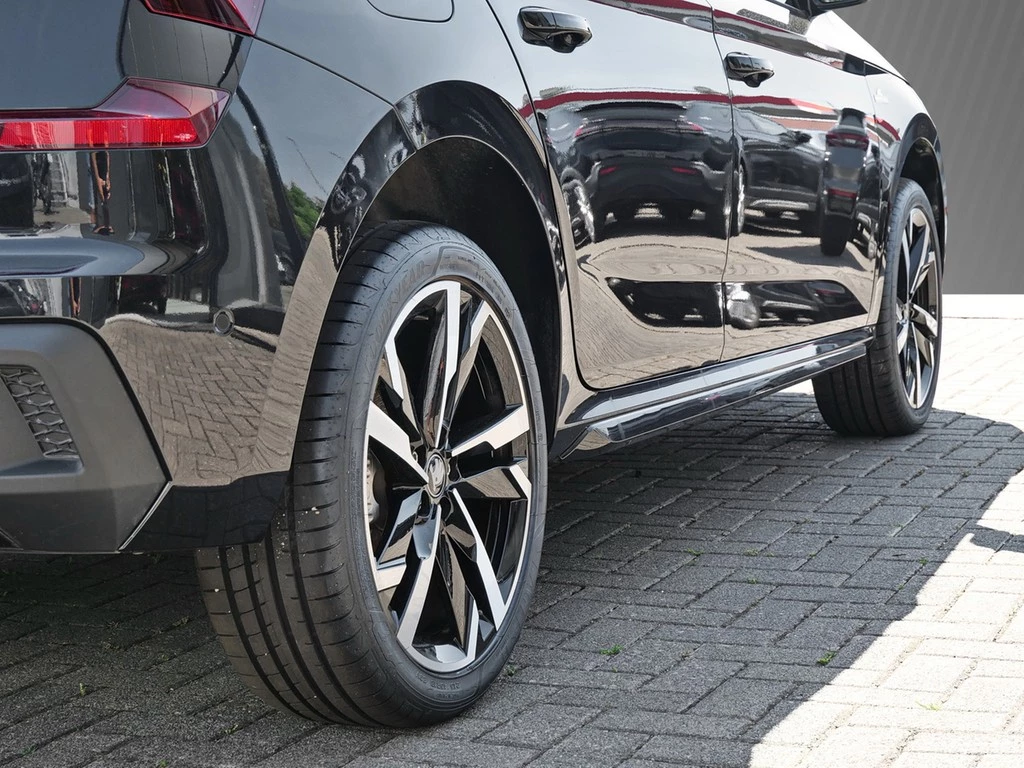 Škoda Kamiq 1.5 TSI Monte Carlo *MATRIX*ACC*AHK*NAVI*