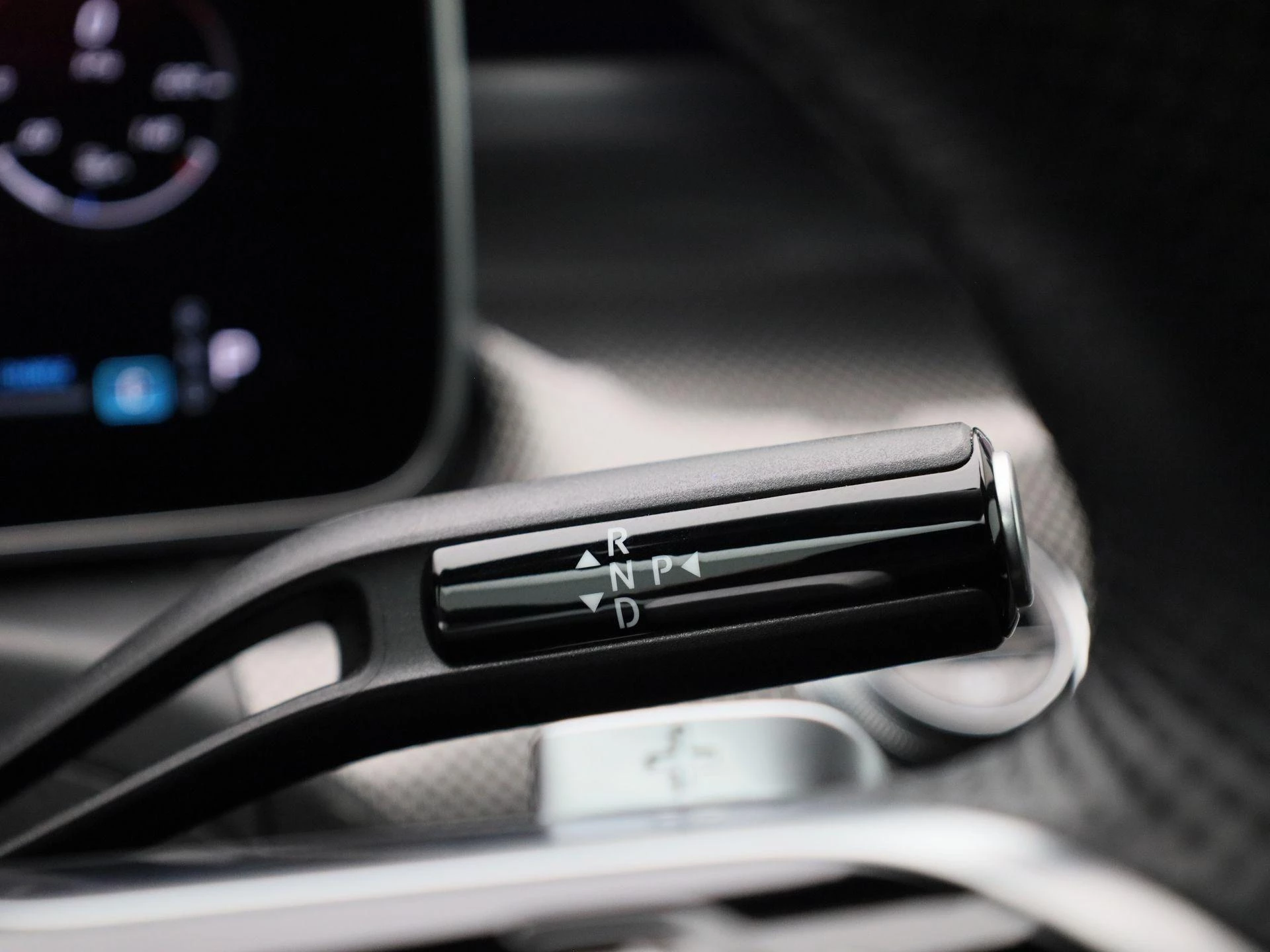 Mercedes-Benz-C-Klasse-image-31