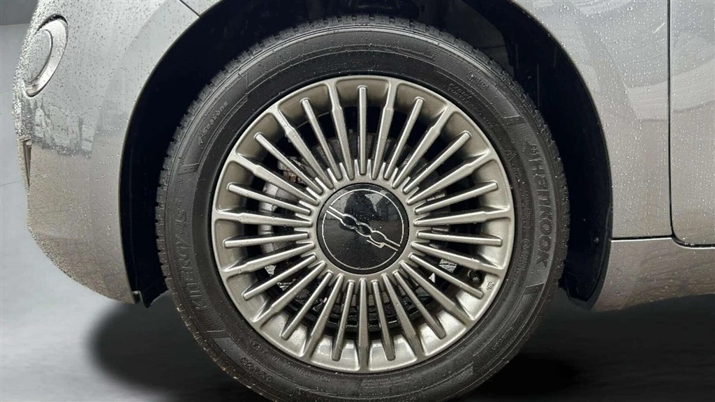 Fiat-500e-image-9