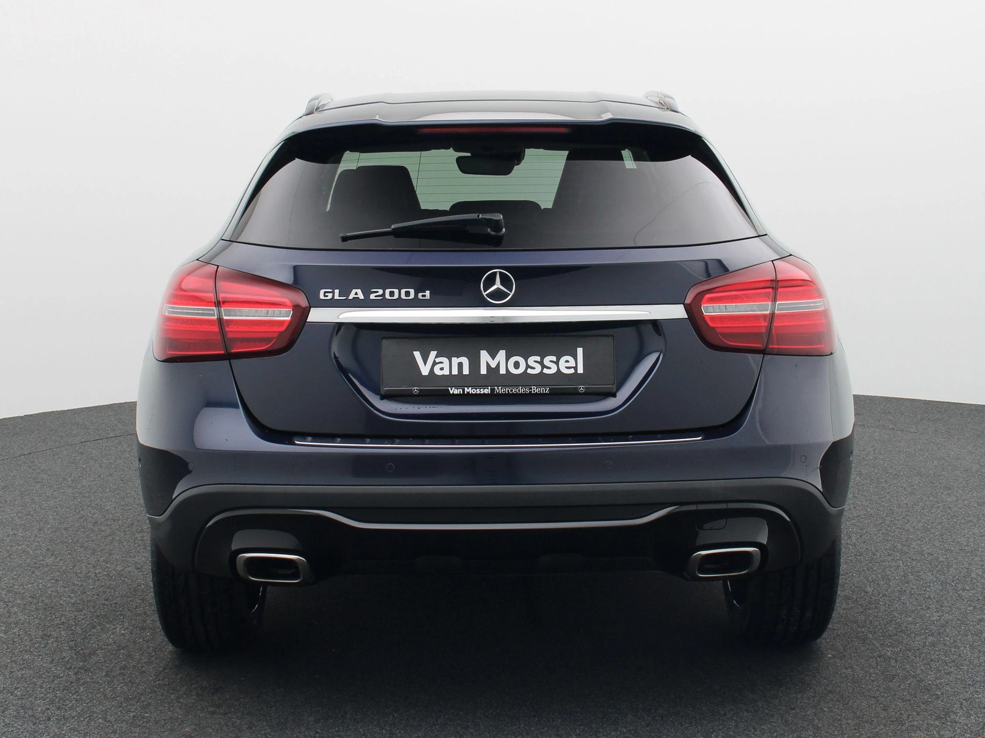 Mercedes-Benz GLA 200 d Business Solution + LED + AUTO AIRCO + CAMERA +