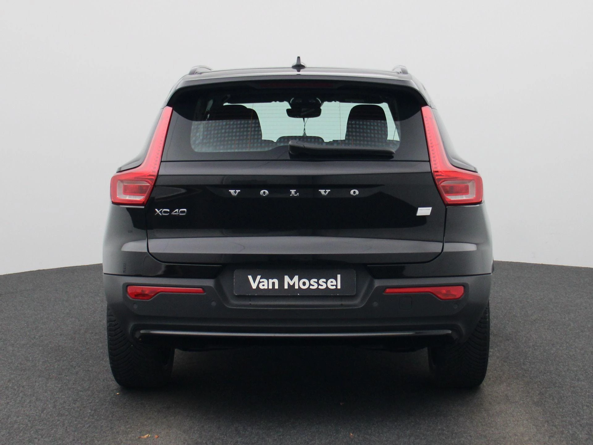 Volvo-XC40-image-4