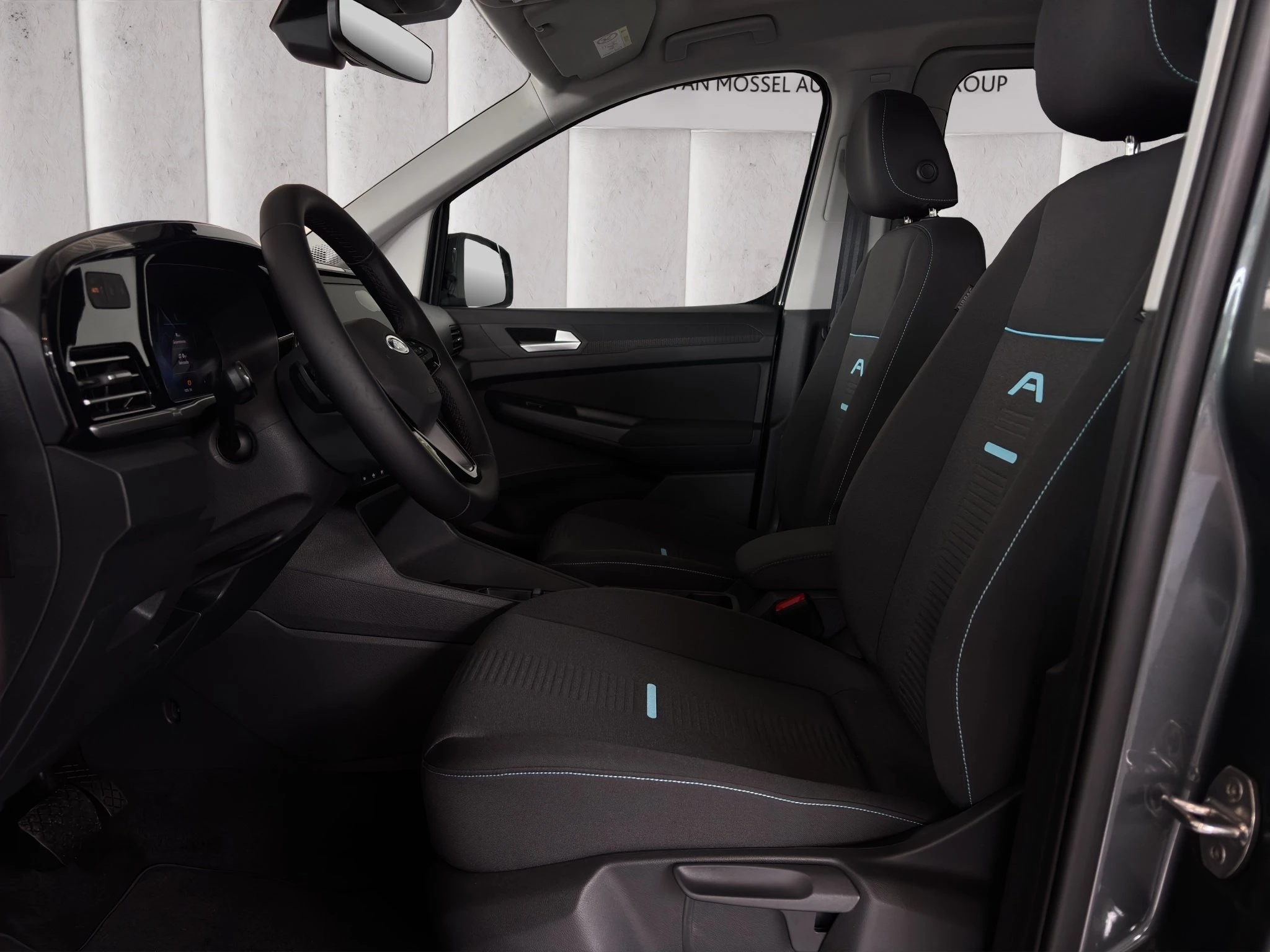 Ford-Tourneo Connect-image-9