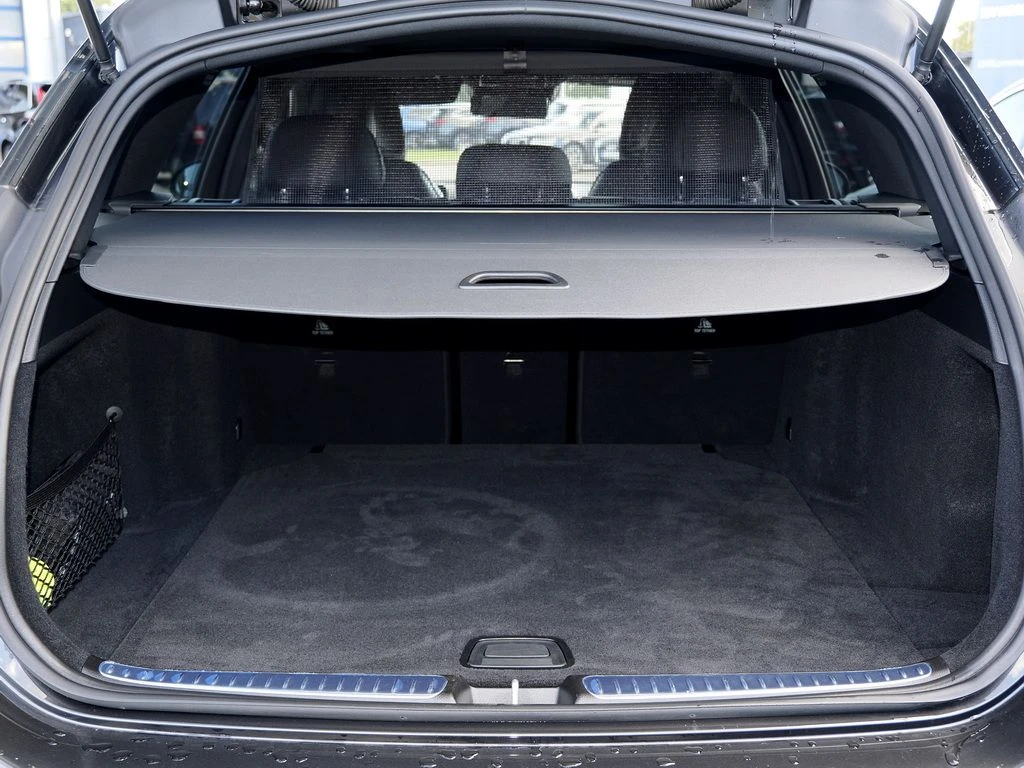 Mercedes-Benz-C-Klasse 220-image-15