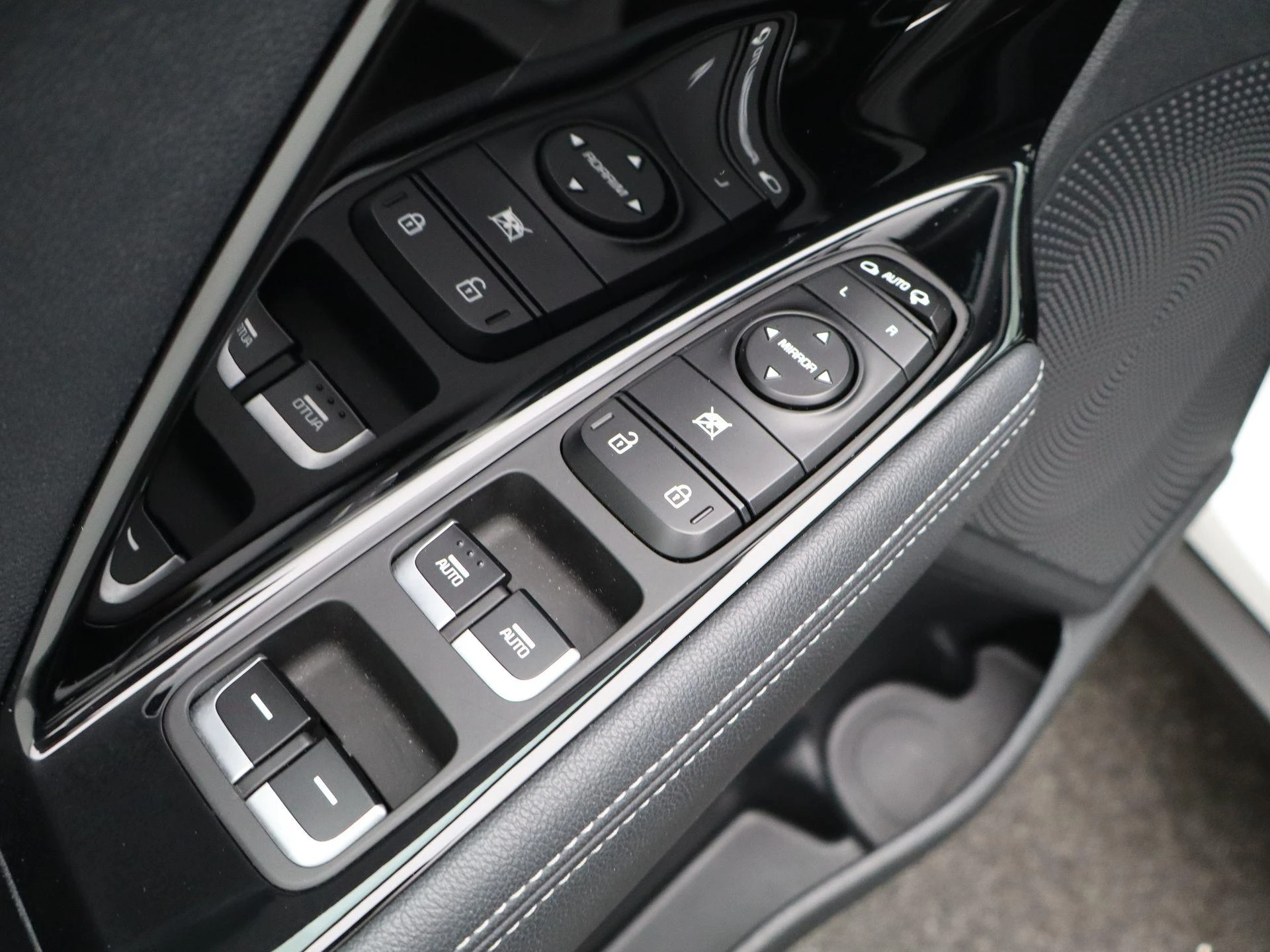 Kia-Niro-image-25