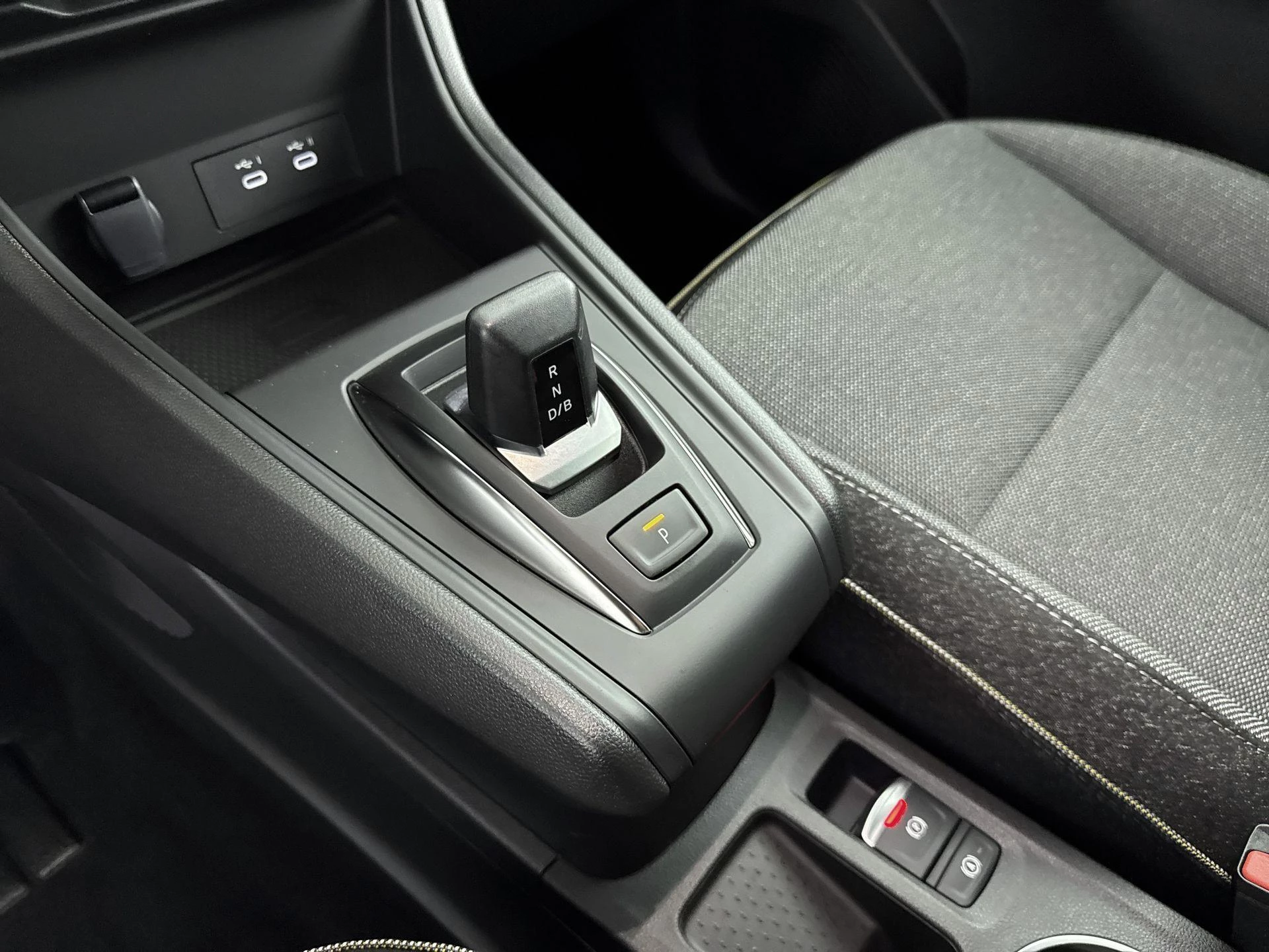 Renault-Captur-image-13