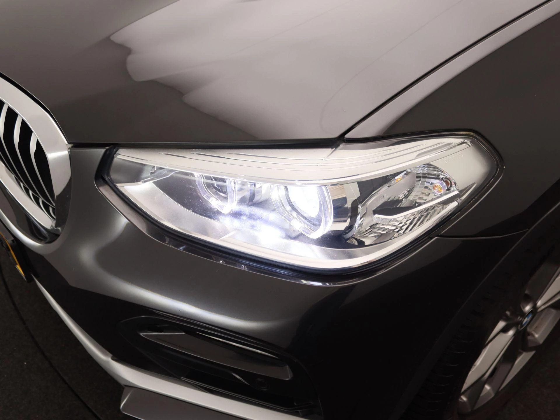 BMW-X4-image-16