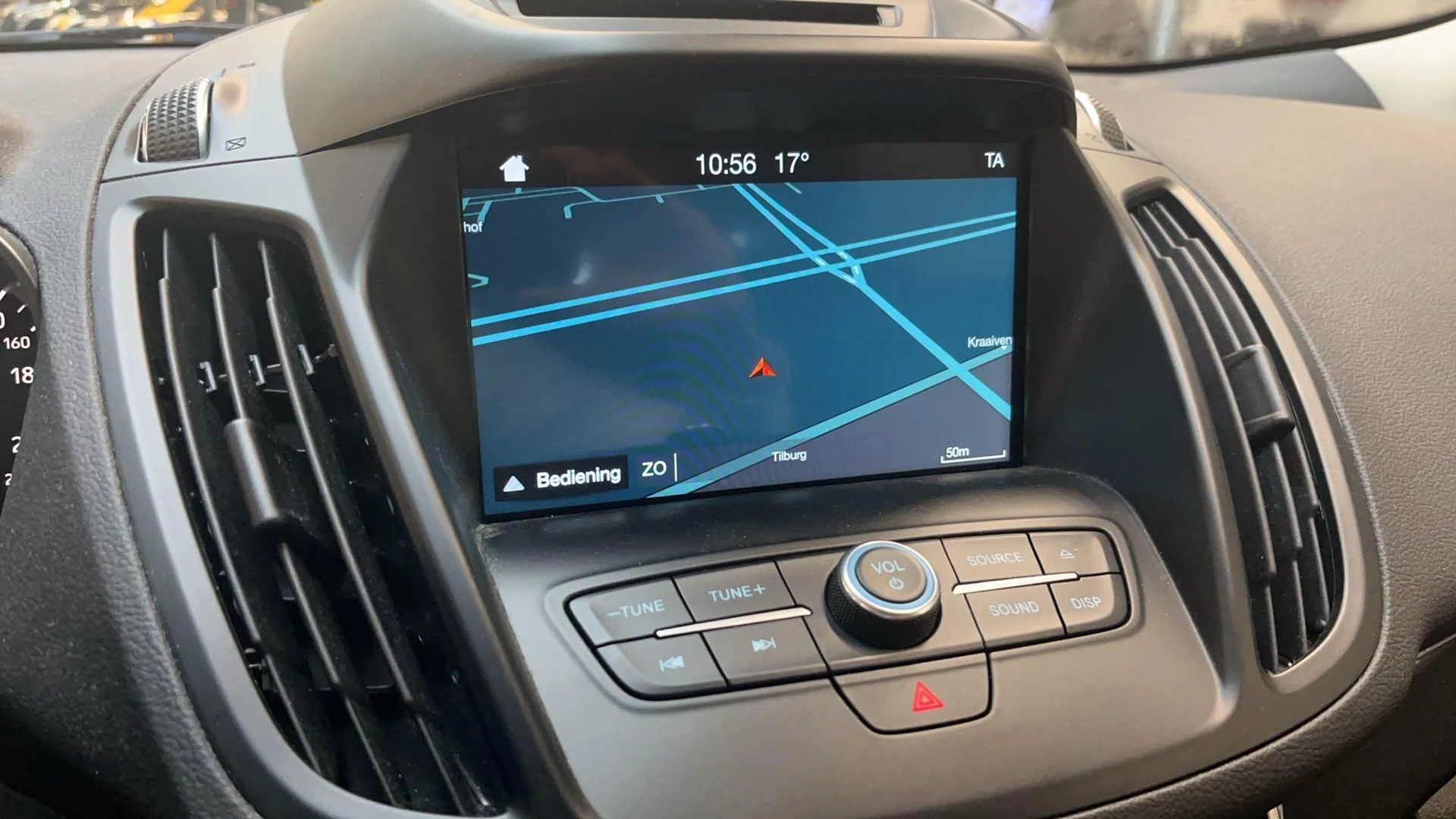 Ford-Kuga-image-12