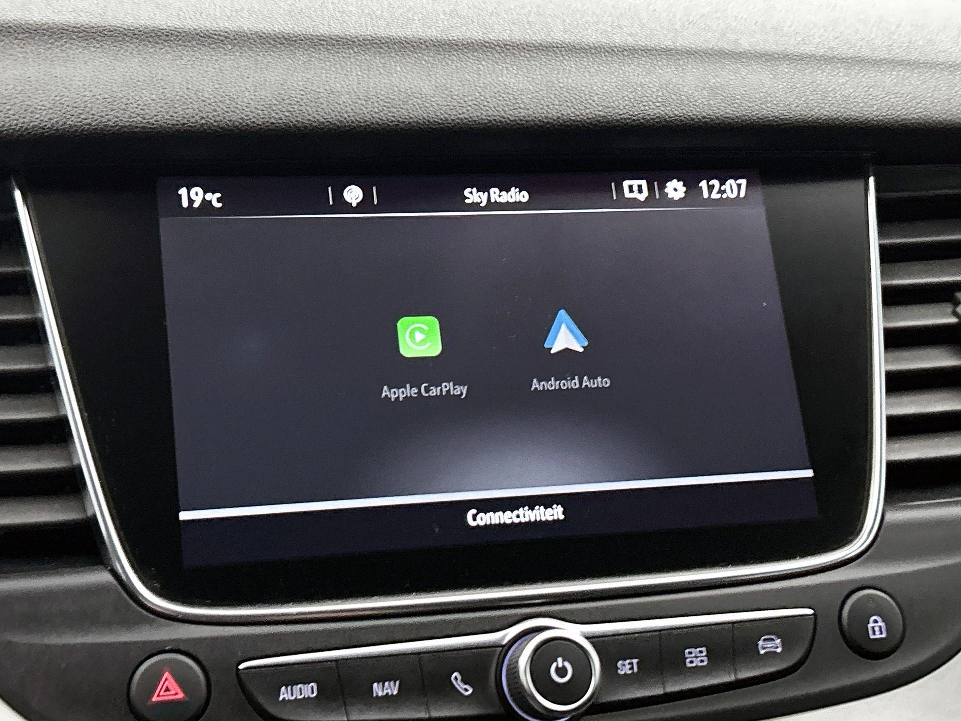 Opel-Grandland X-image-14