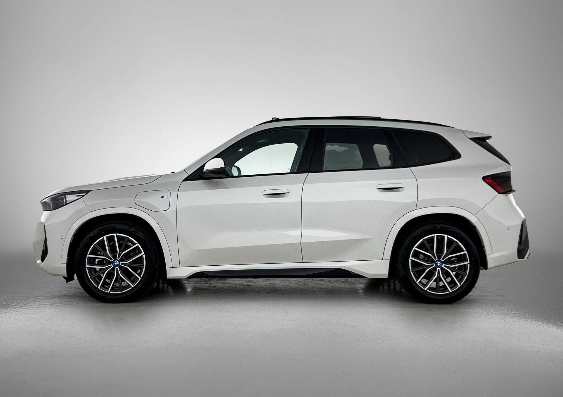 BMW-X1-image-1
