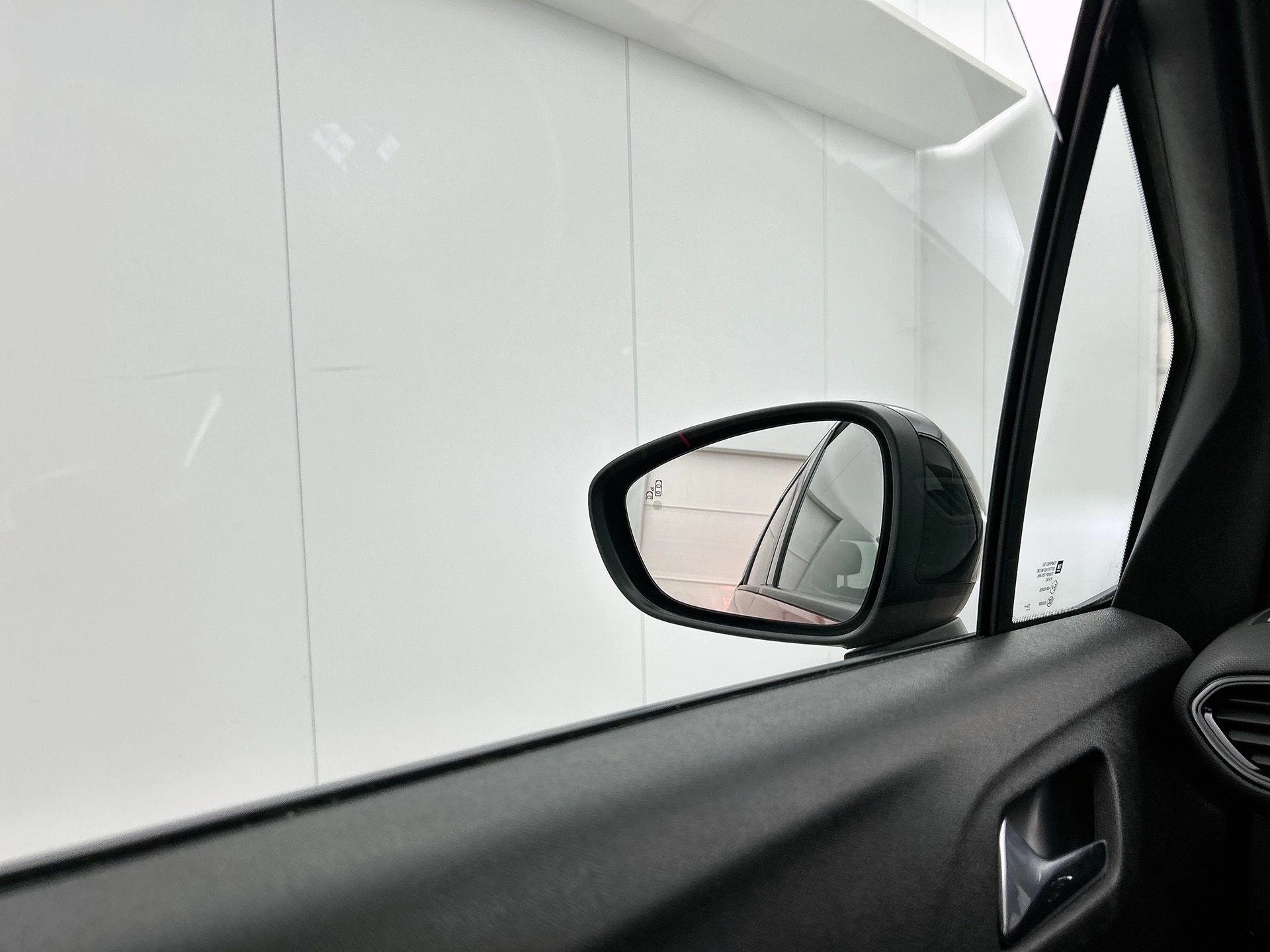 Opel-Crossland-image-16