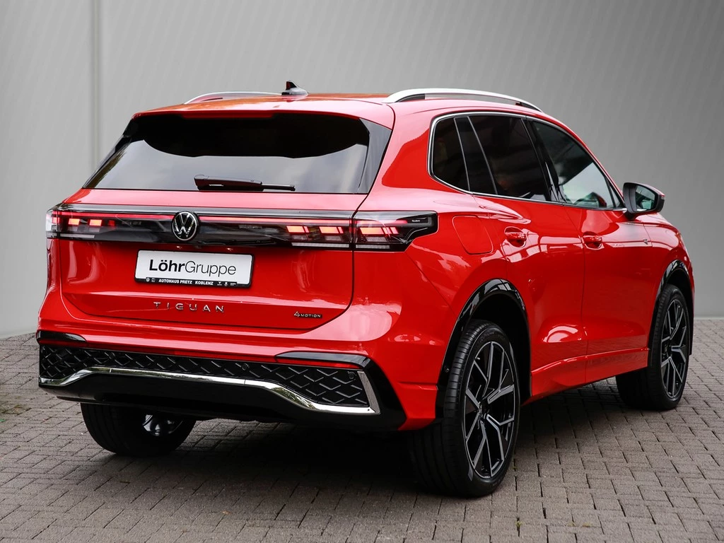 Volkswagen Tiguan 2.0 TDI DSG 4M R-Line AHK, Standhzg., Pano., 360°Kam., 20"Alu.,