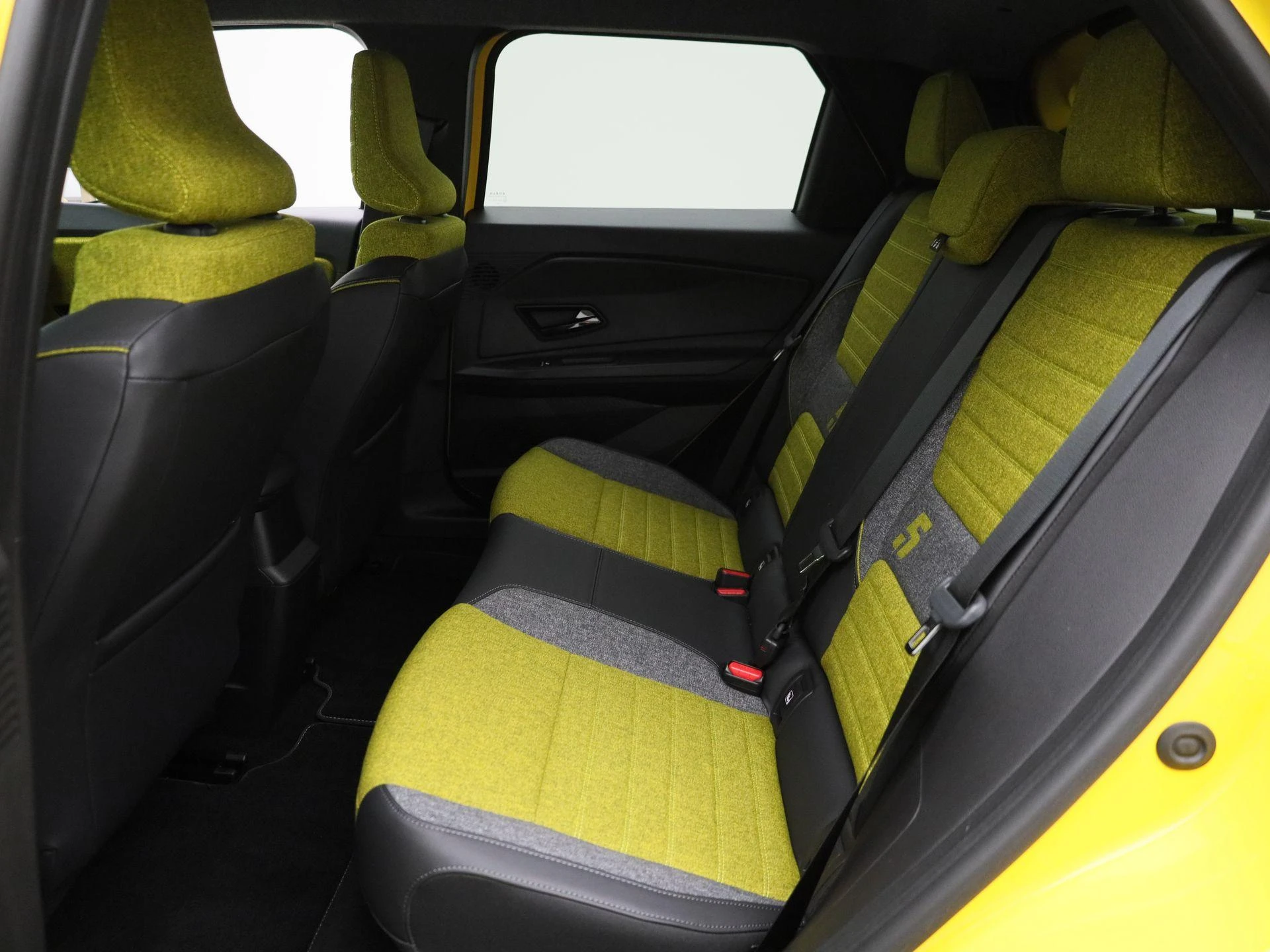 Renault-5-image-11