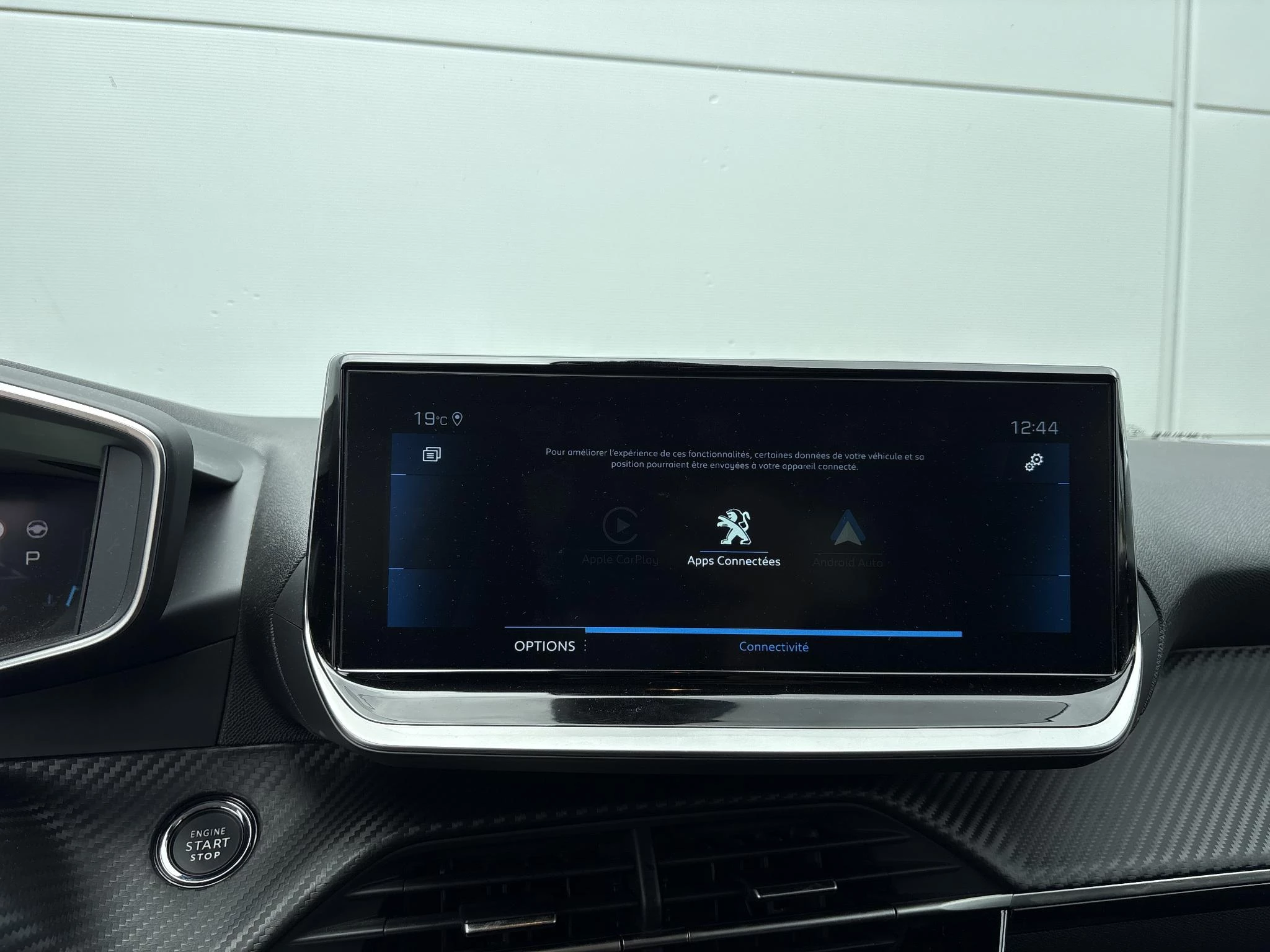 Peugeot-208-image-24