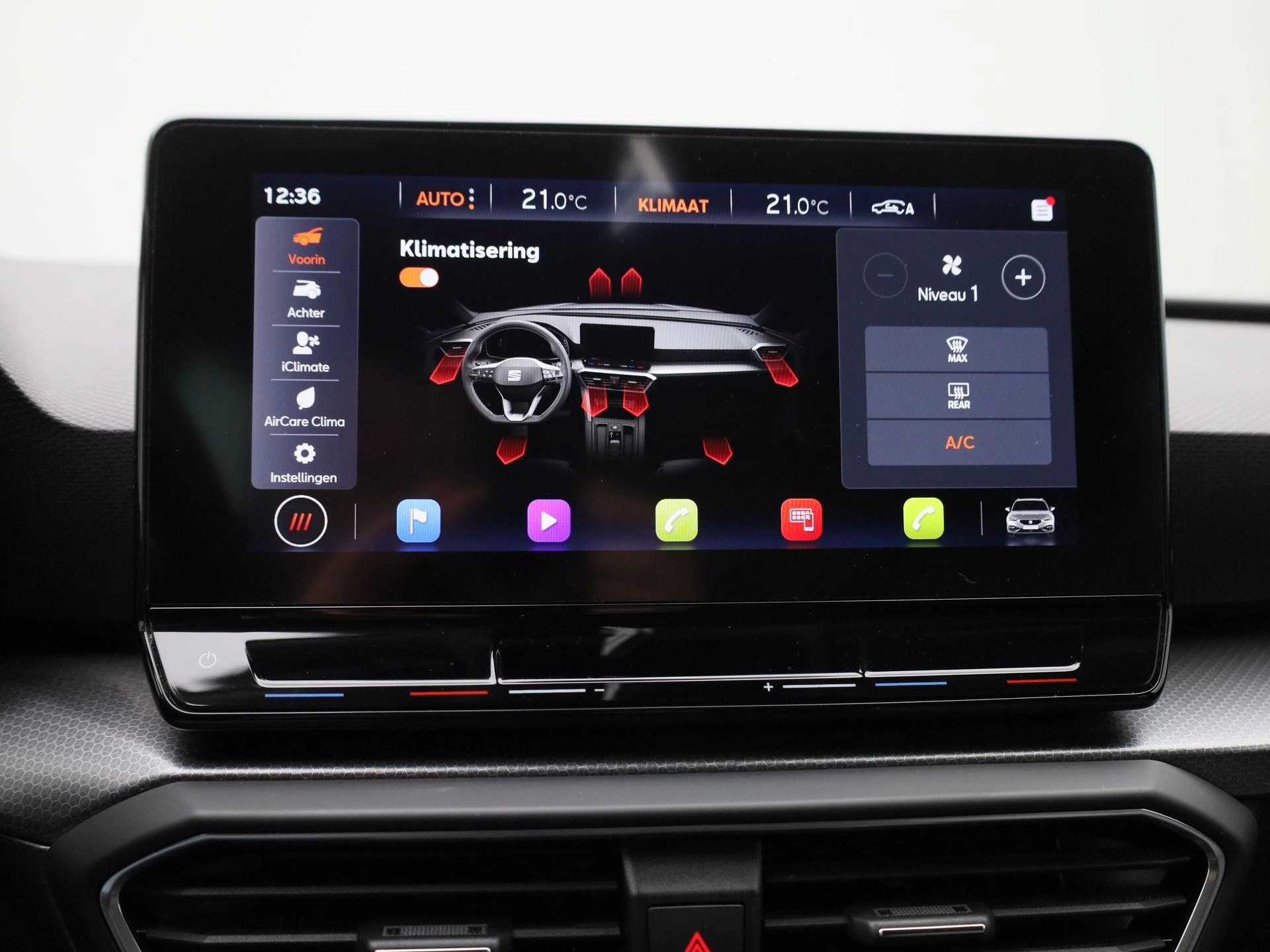 SEAT-Leon-image-18