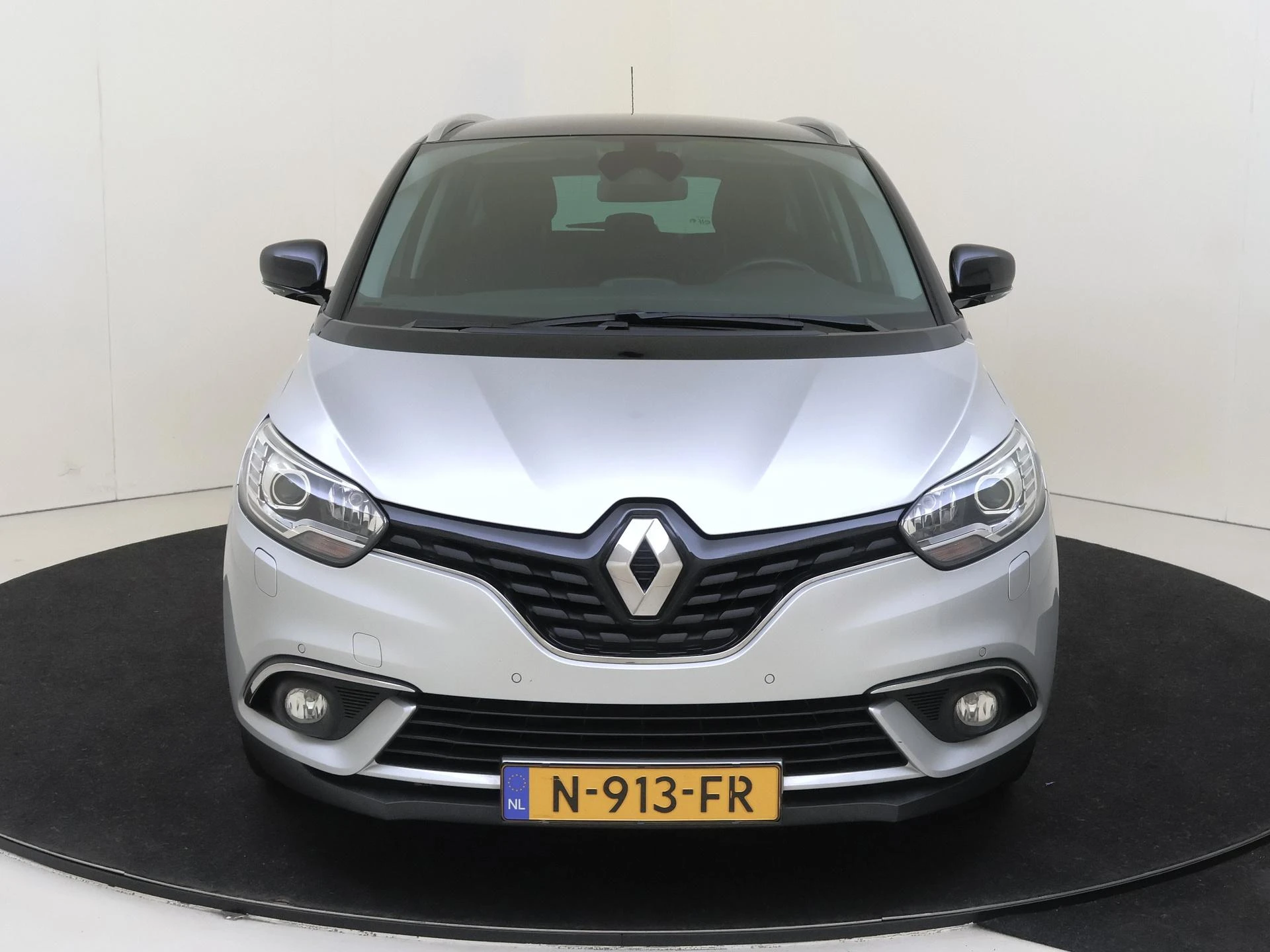 Renault-Grand Scénic-image-5