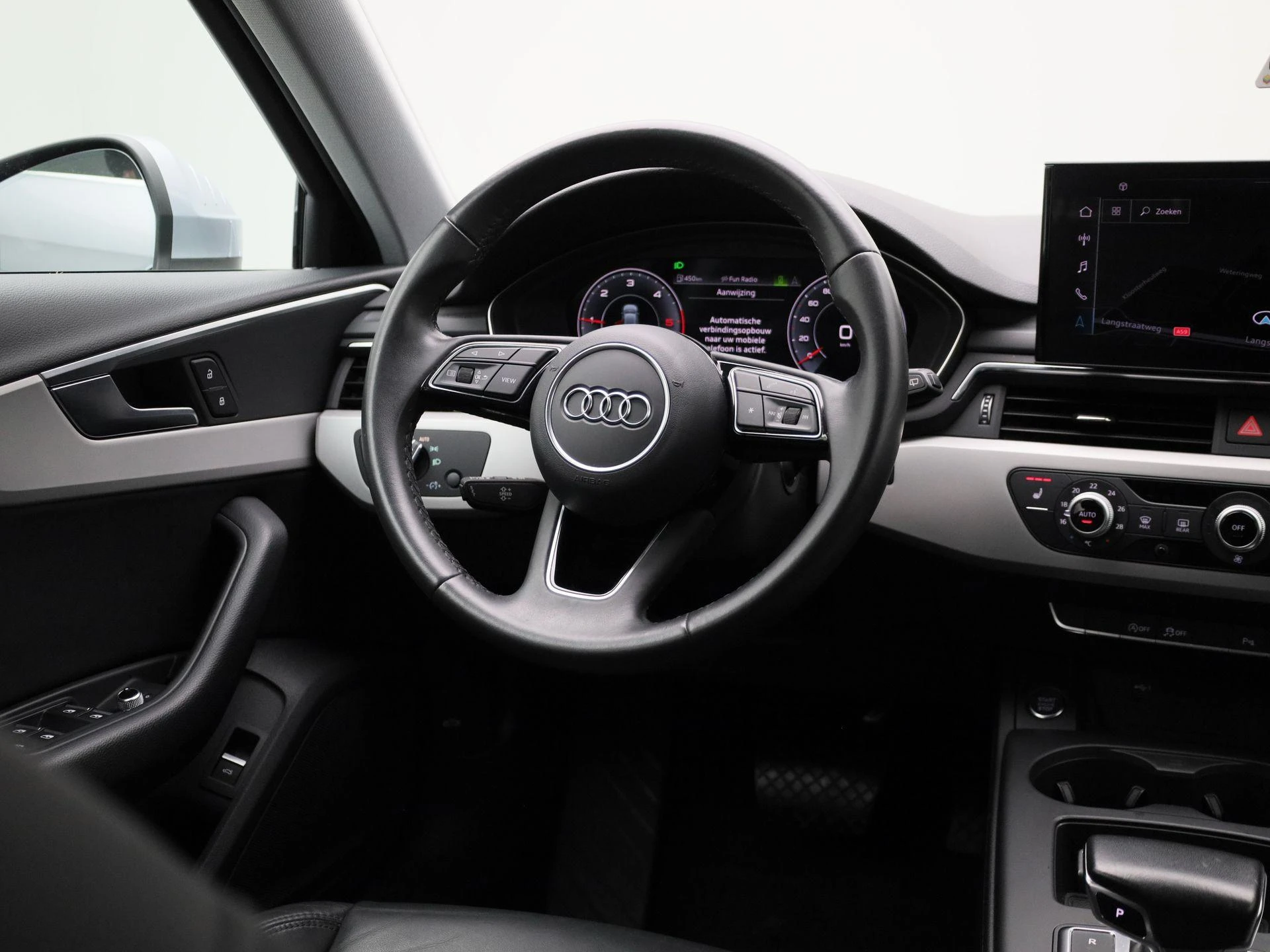 Audi-A4-image-9