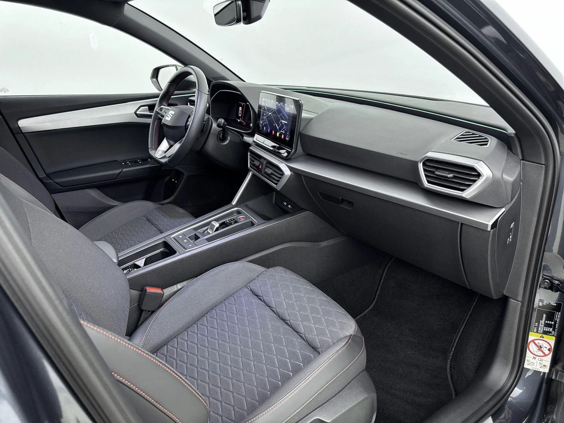 SEAT-Leon-image-16