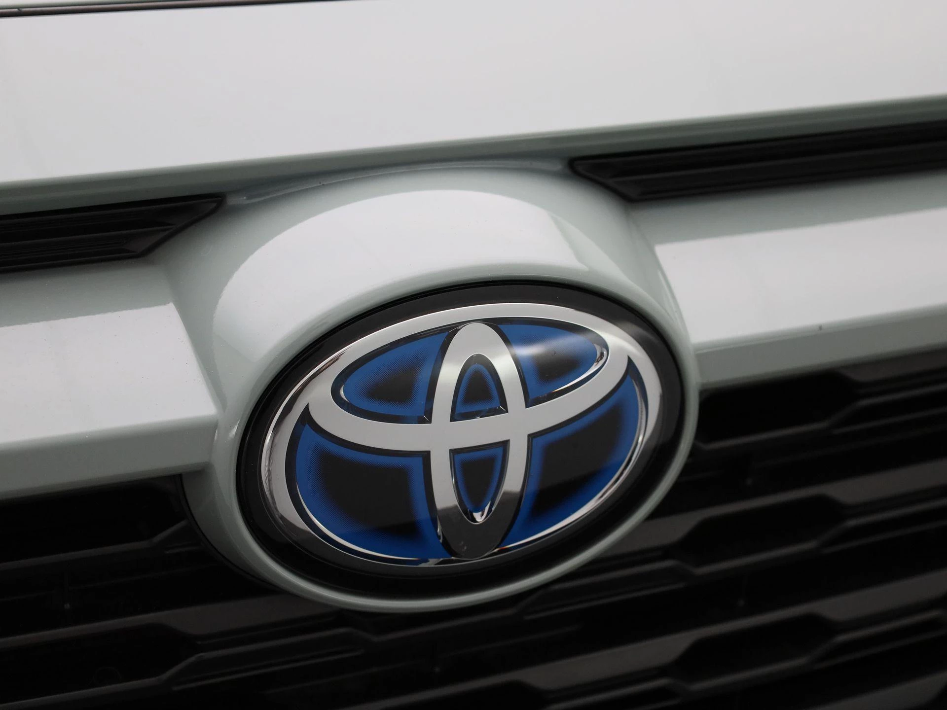 Toyota-RAV4-image-27