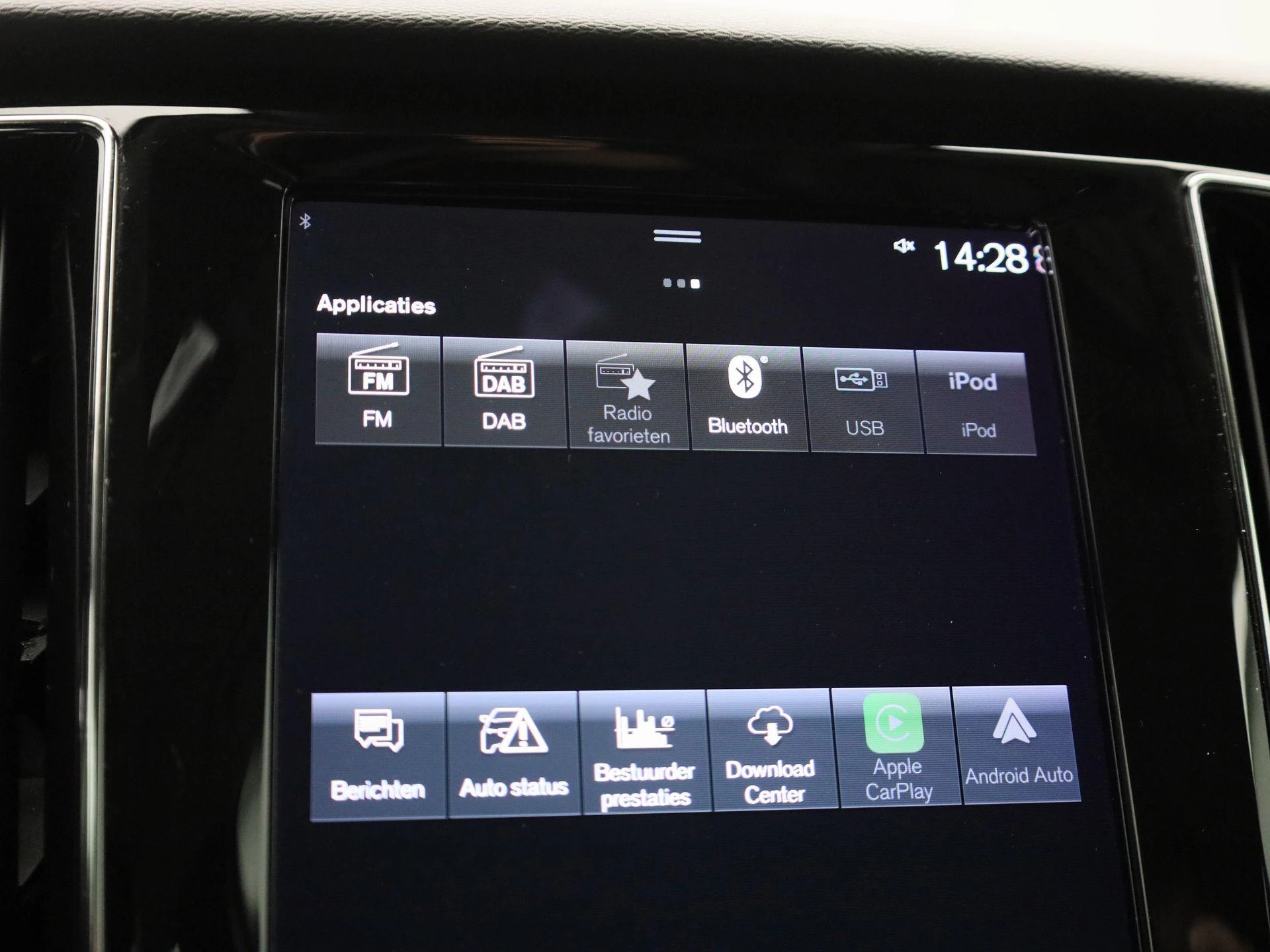 Volvo V60 2.0 T6 Recharge AWD Inscription