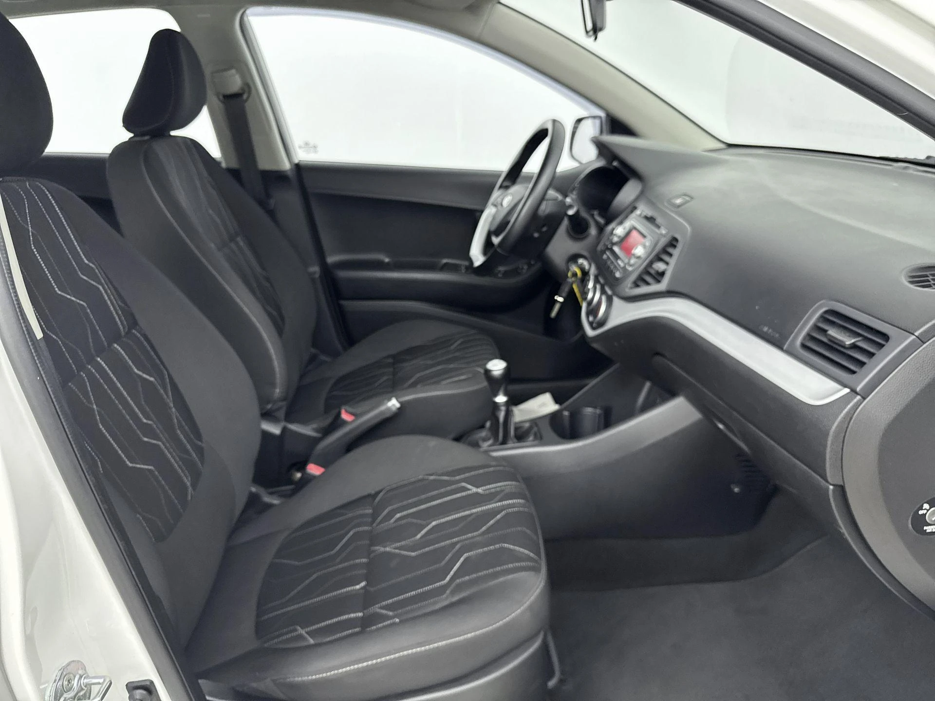 Kia-Picanto-image-9