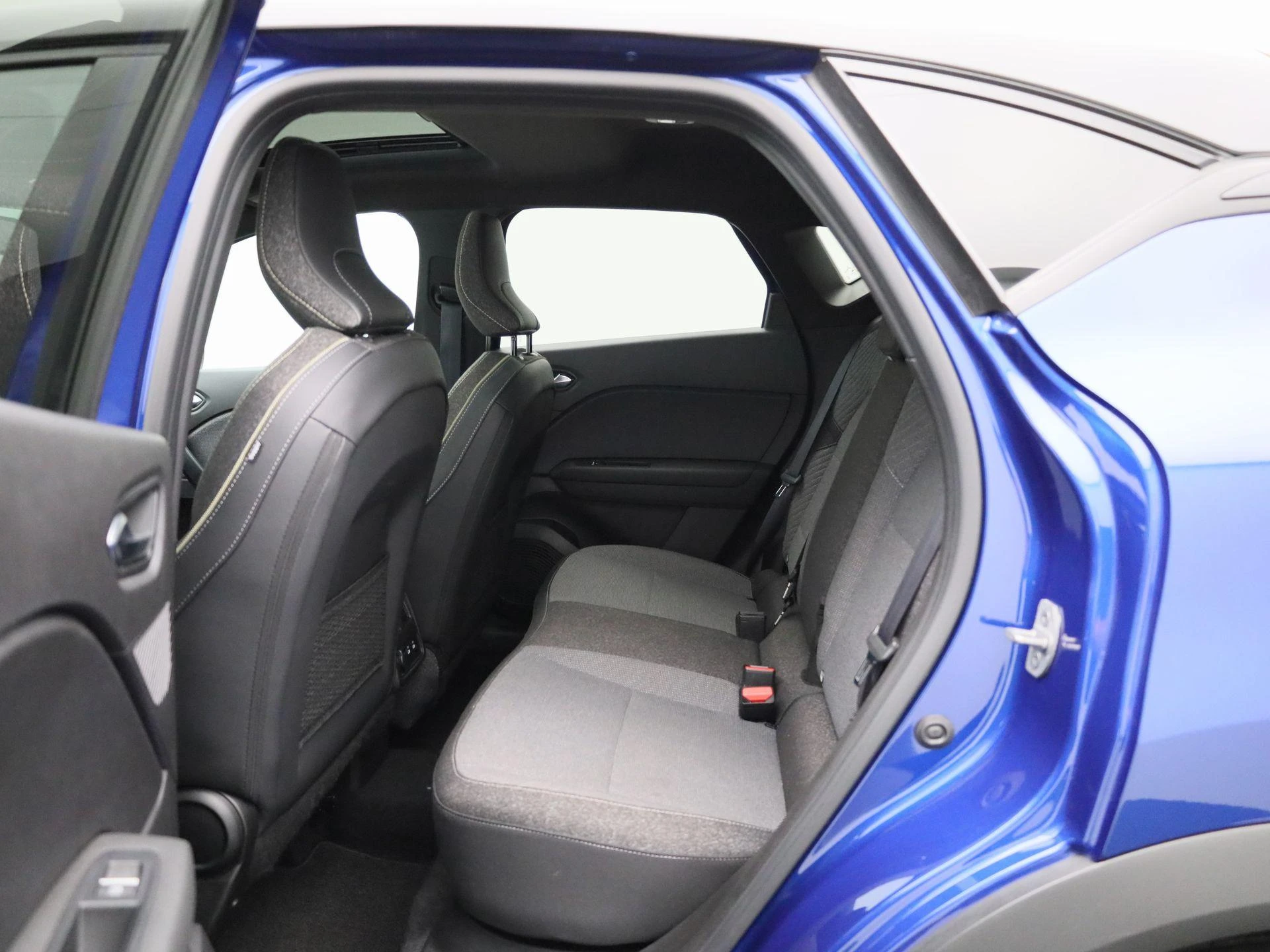 Renault-Captur-image-9
