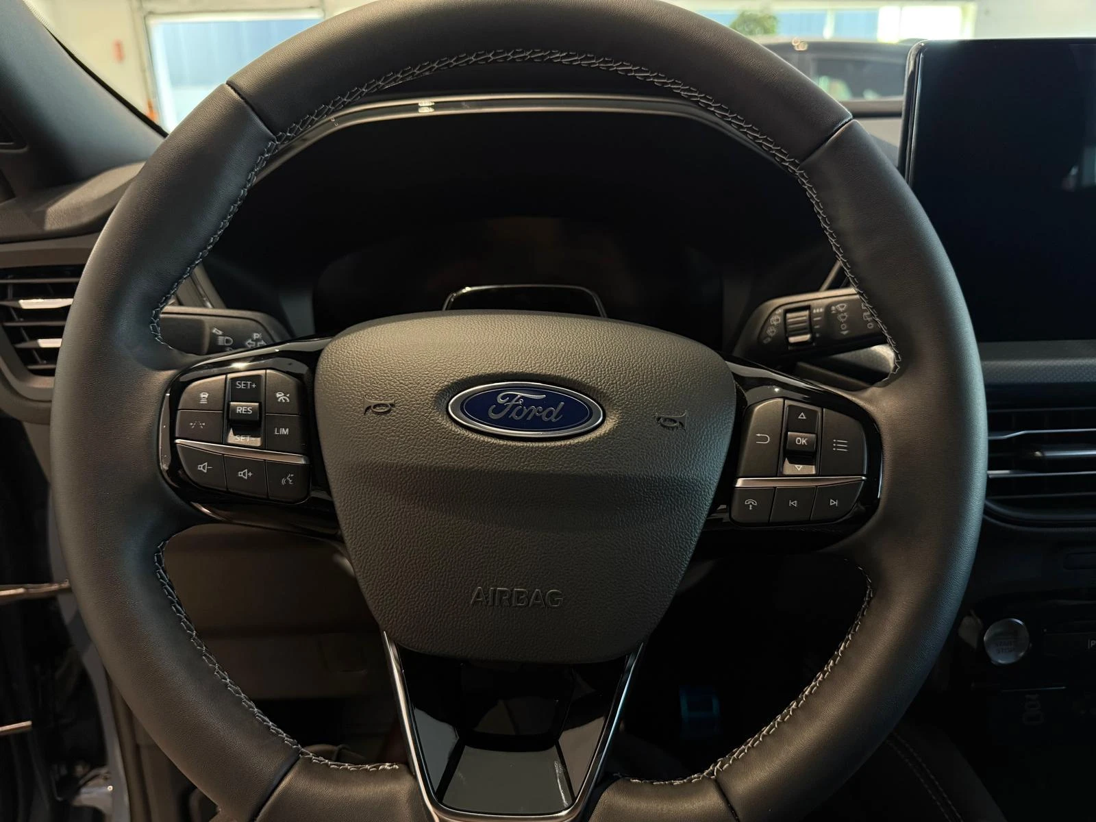 Ford-Kuga-image-19