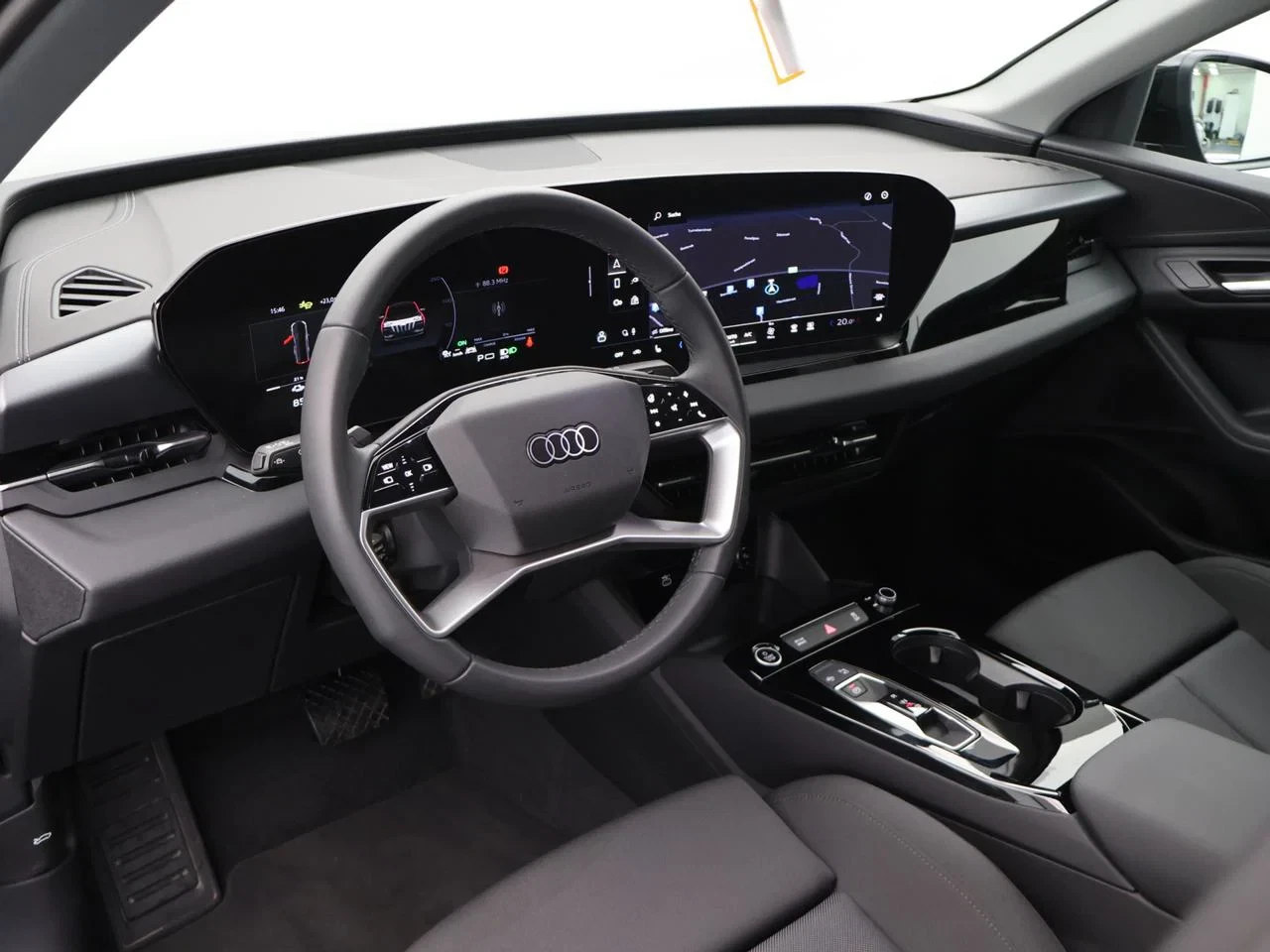Audi Q6 e-tron Sportback e-Tron 83 kWh 252PK Advanced *NAVI*APP CONNECT*BLTH*CRUISE*DIGITAL DASHOBOARD*ZETELVERWARMNG*SPORTSEATS*ADAPTIVE CRUIS