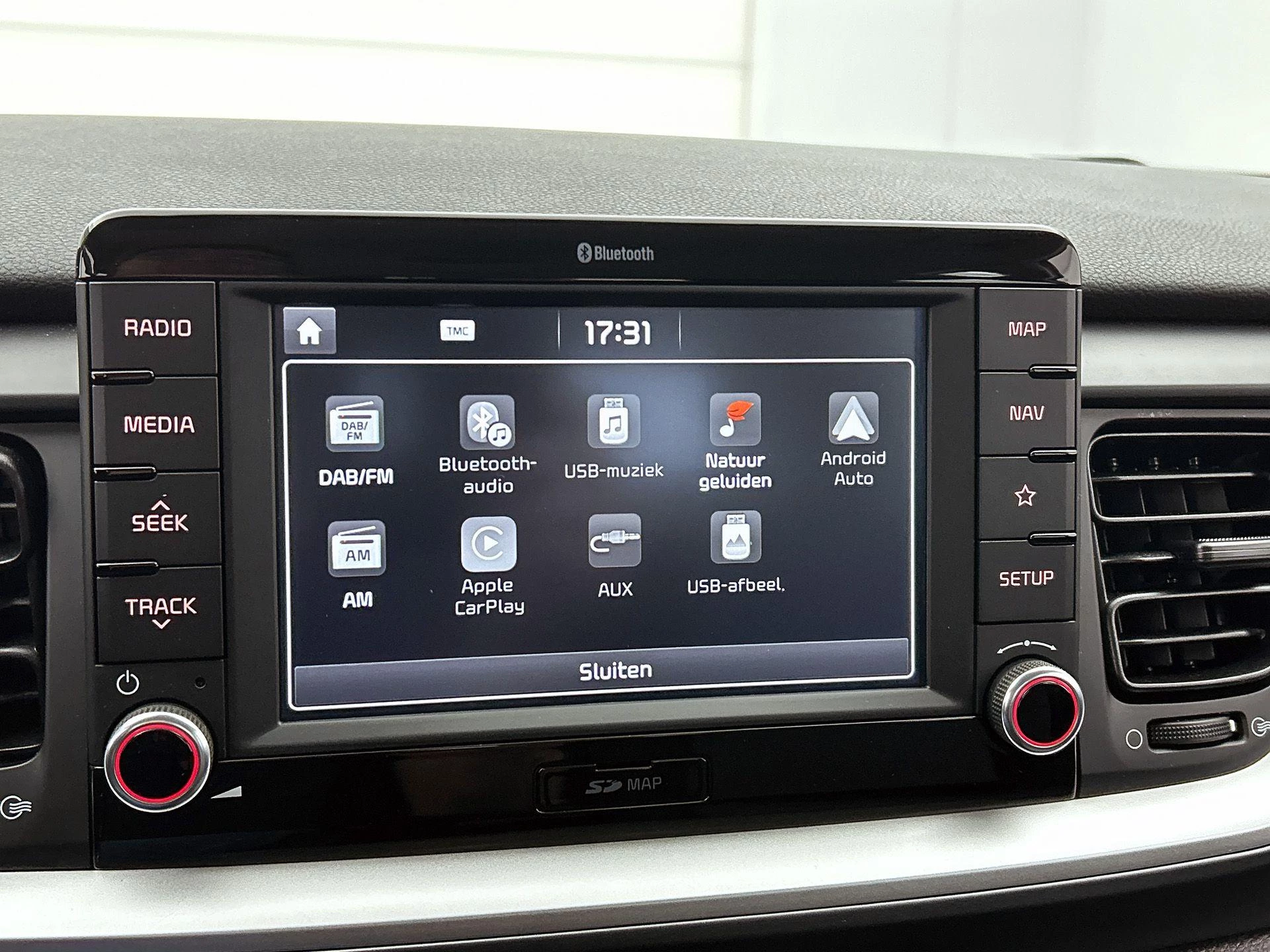 Kia-Stonic-image-12