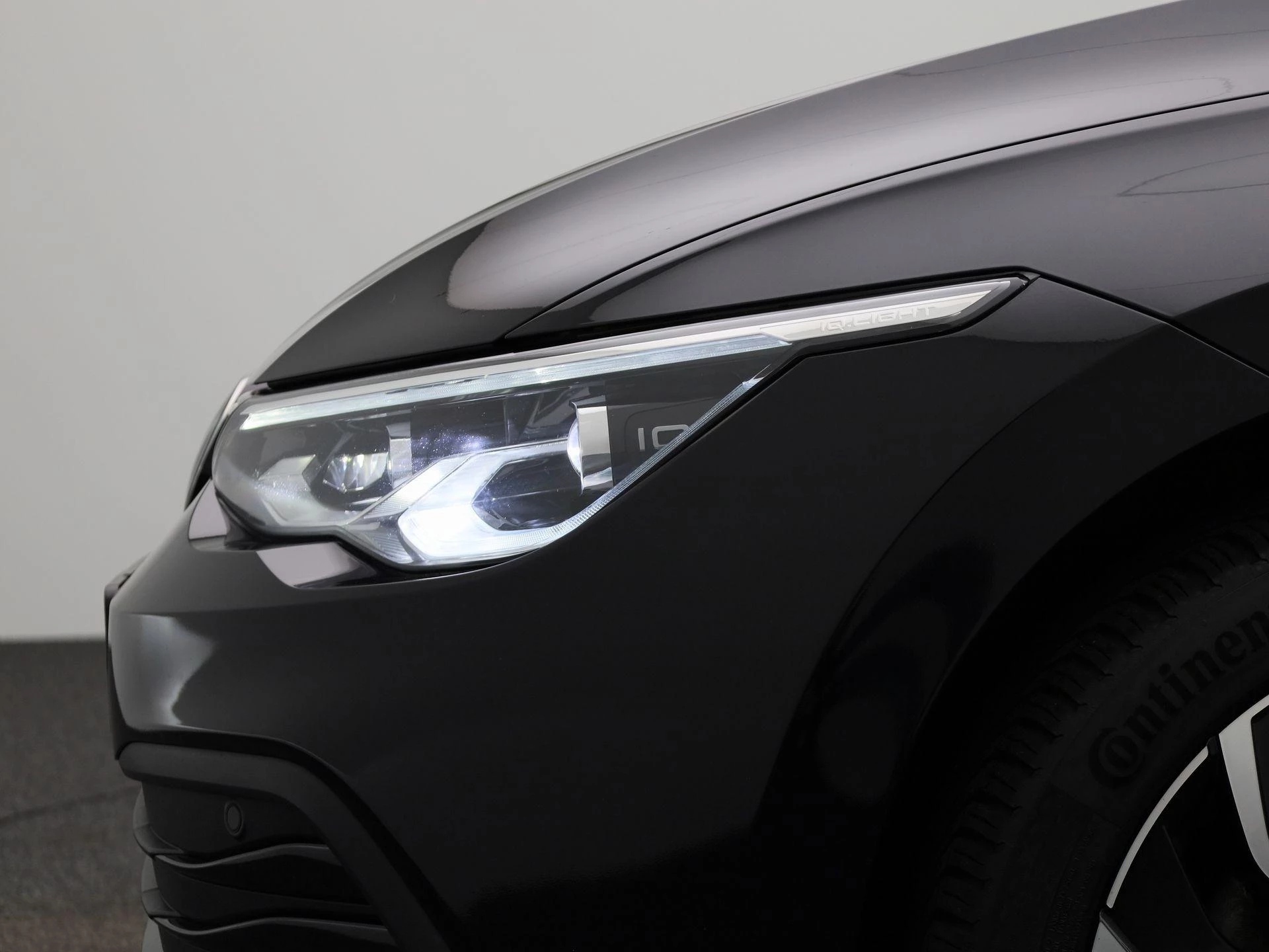 Volkswagen Golf 1.5 eTSI R-Line