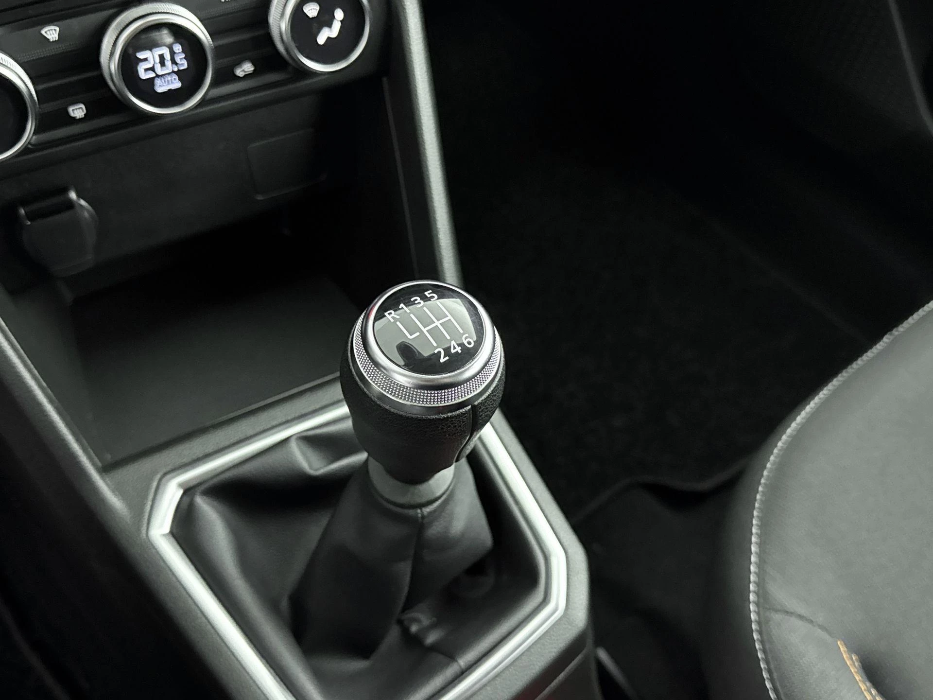 Dacia-Sandero Stepway-image-22