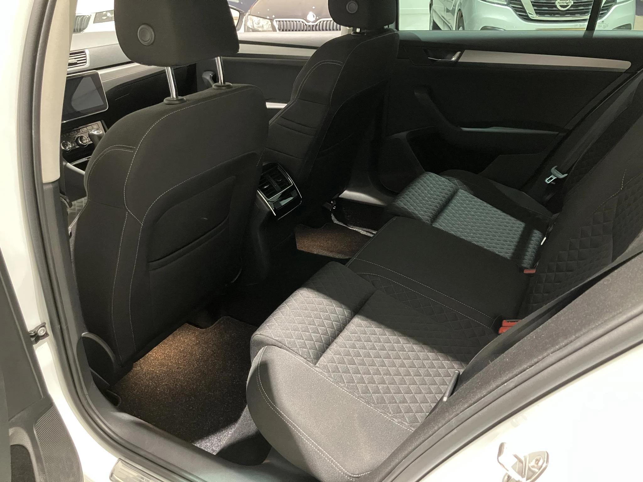 Škoda-Superb-image-14