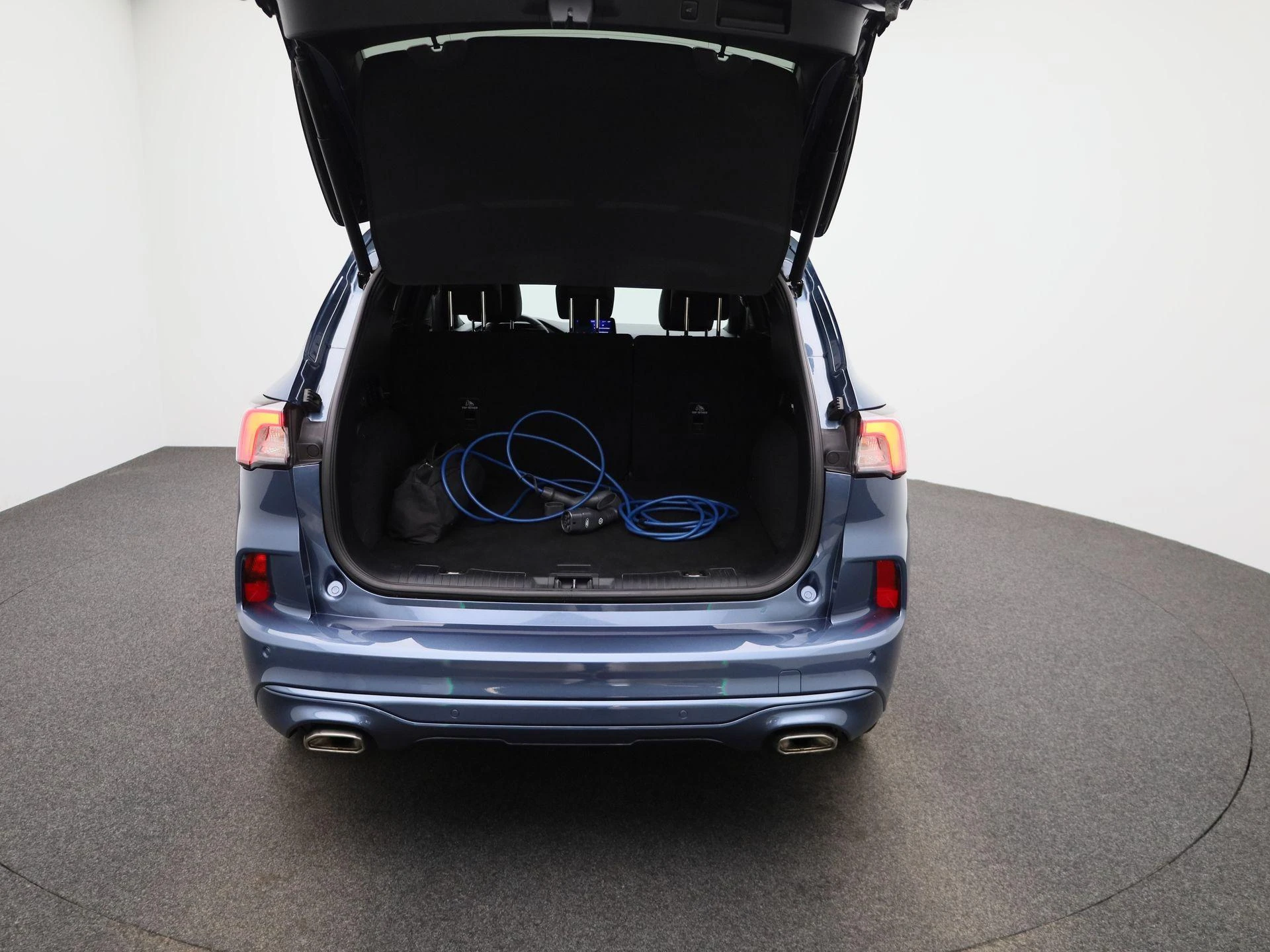 Ford-Kuga-image-10