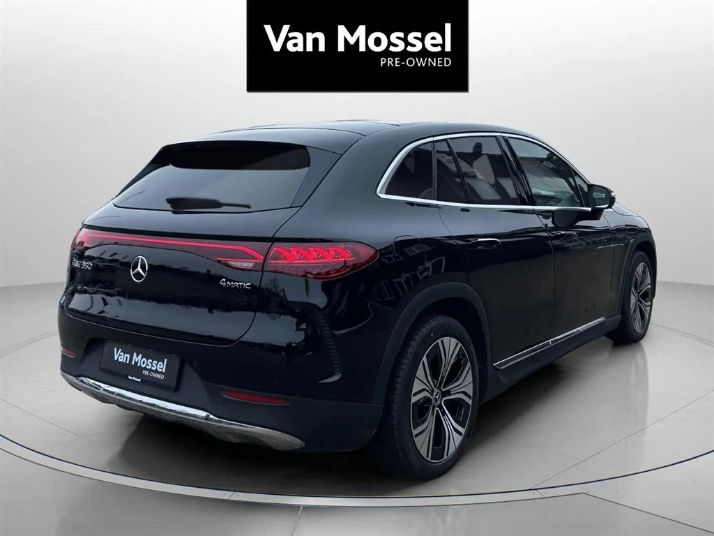 Mercedes-Benz-EQE-image-4