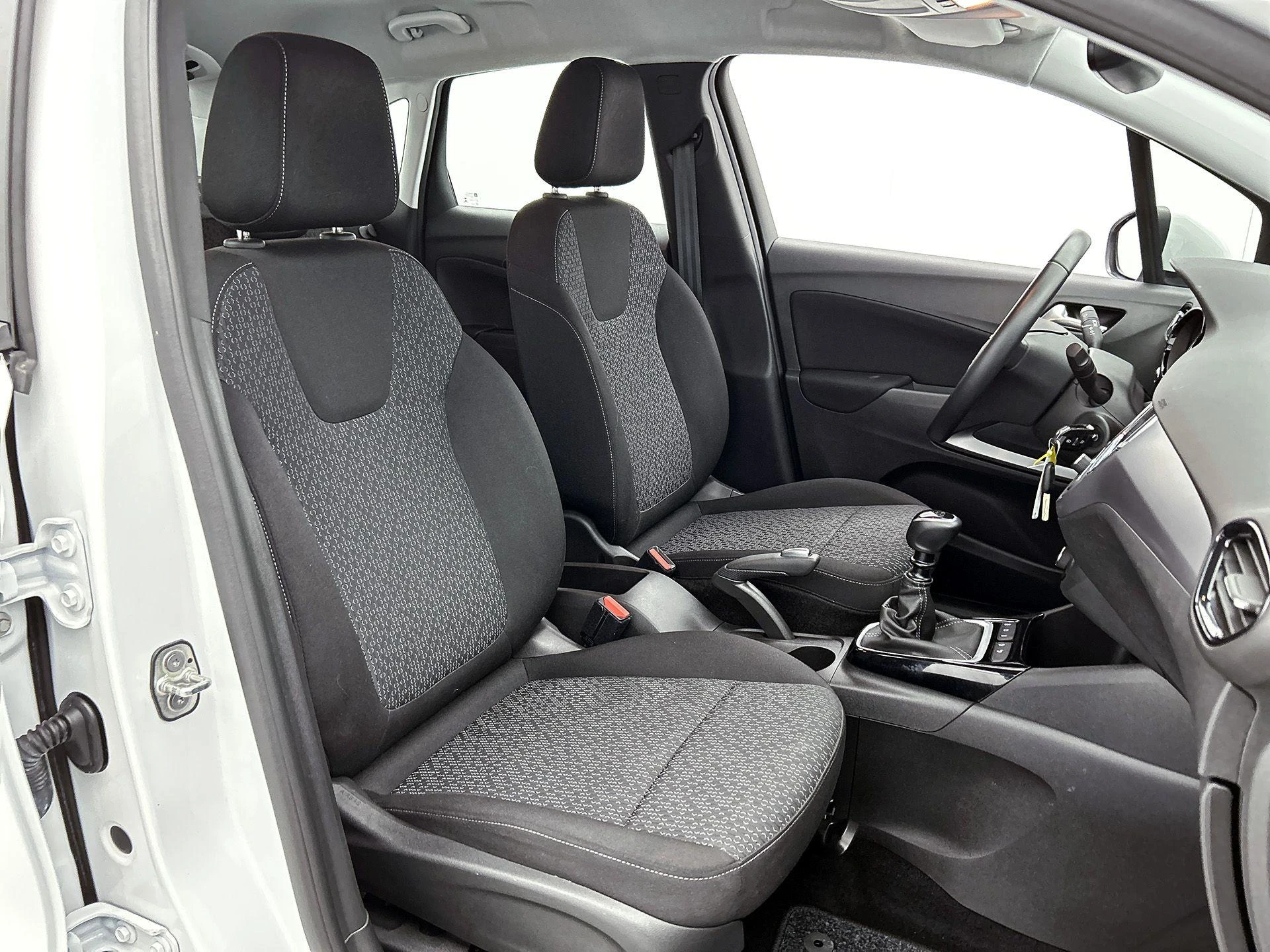 Opel-Crossland X-image-35