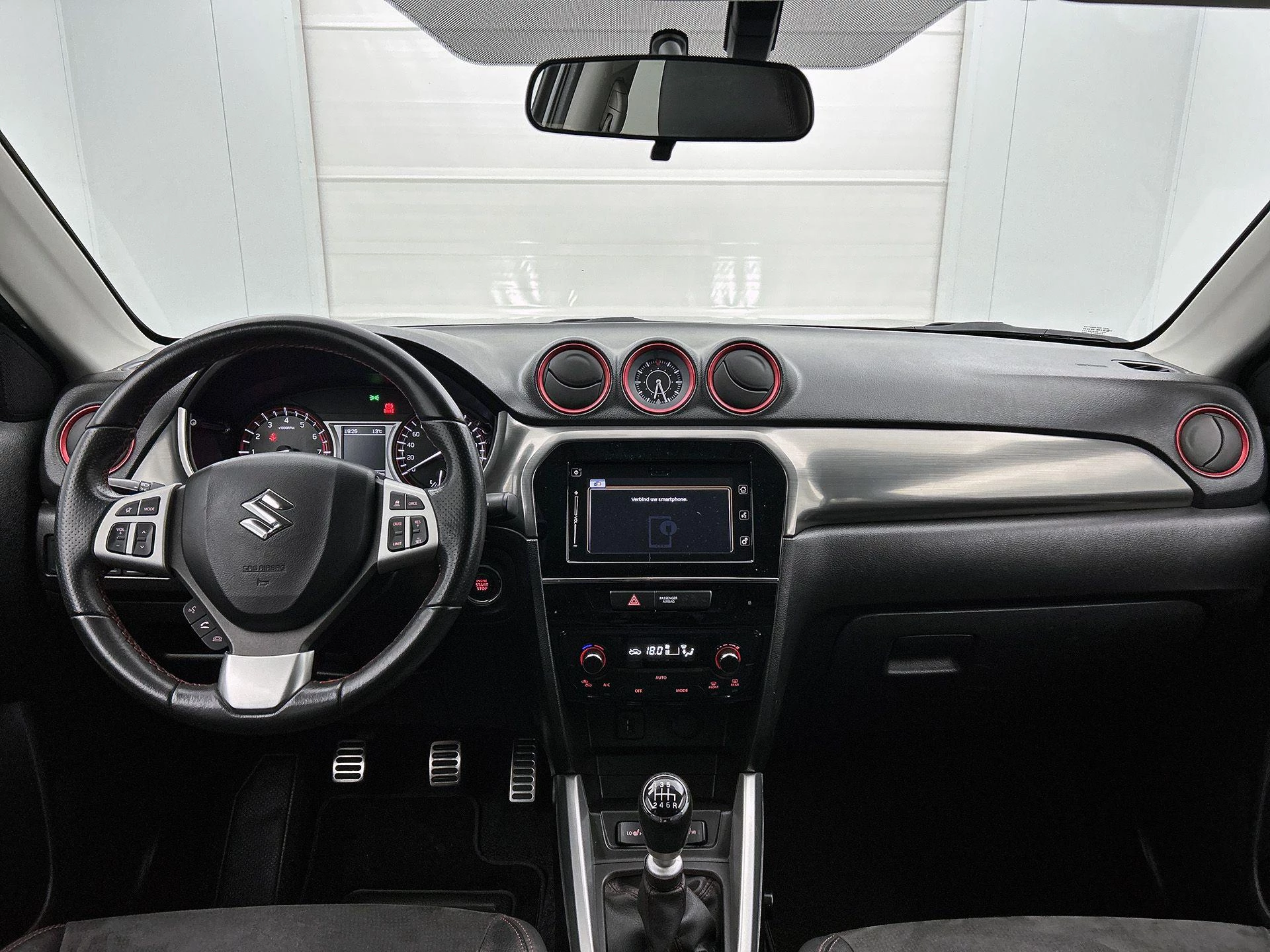 Suzuki-Vitara-image-18