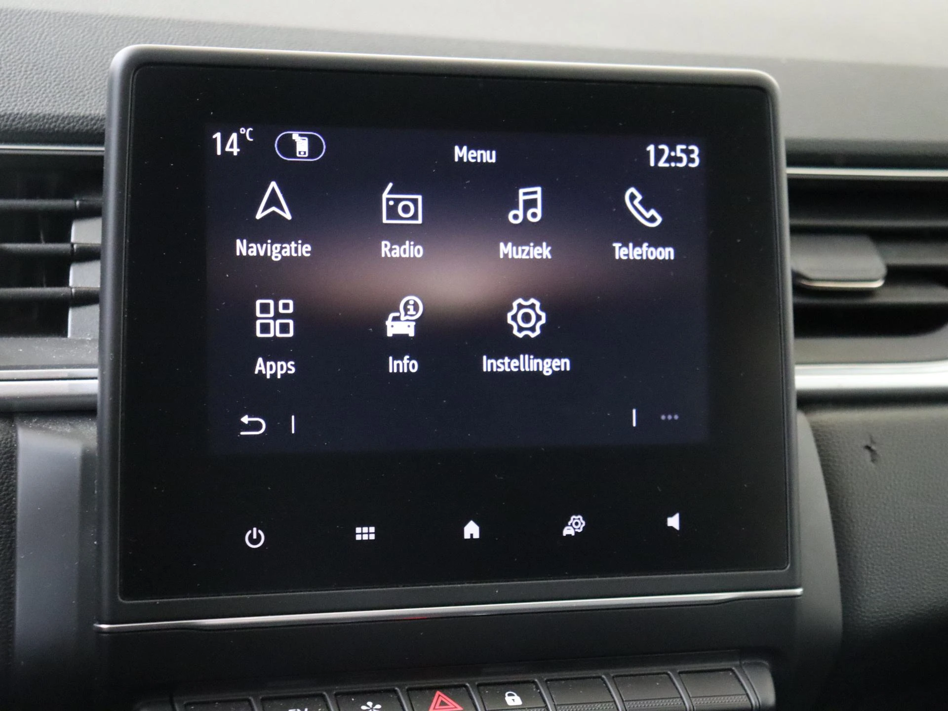 Renault-Captur-image-15