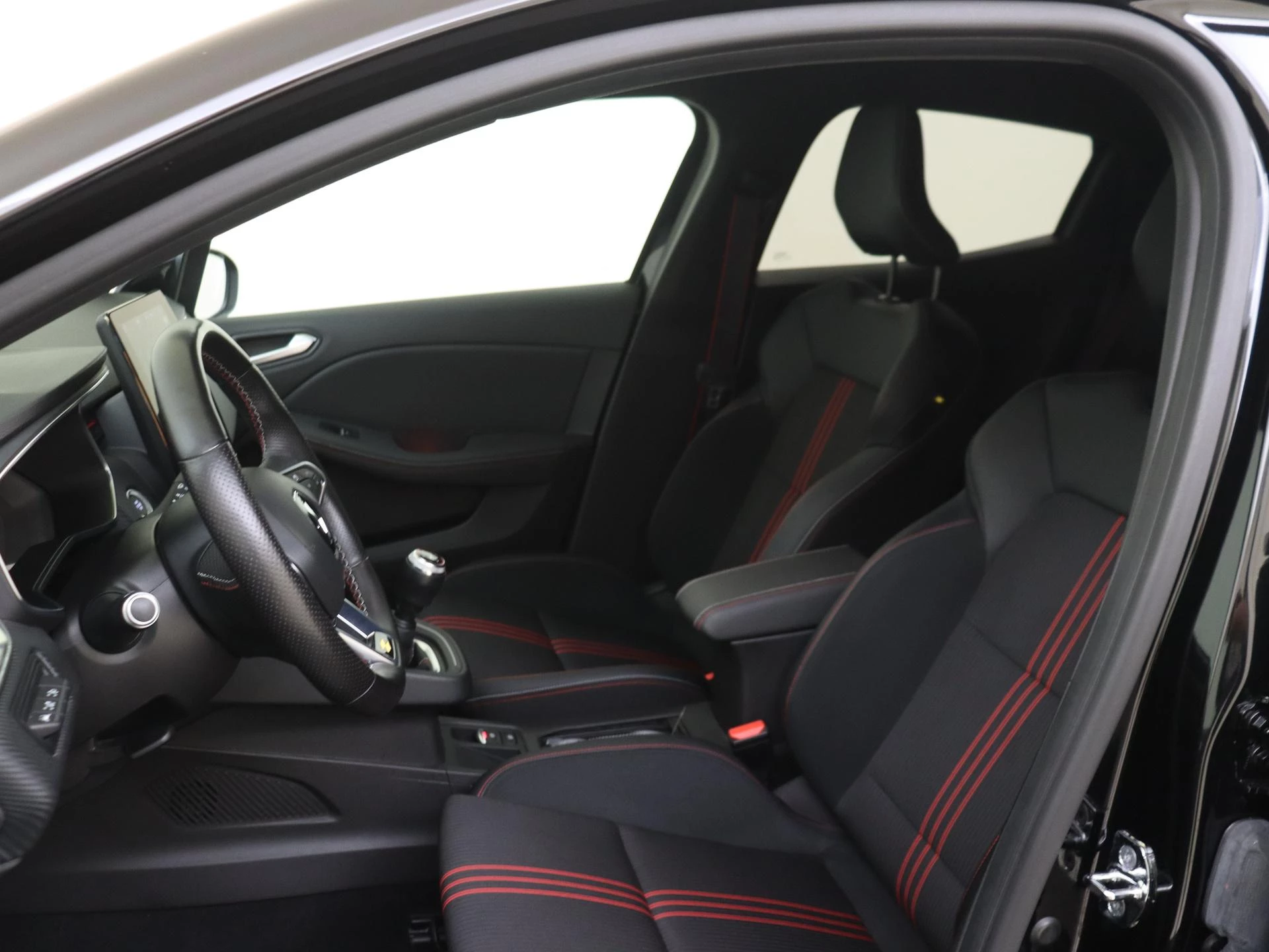 Renault-Clio-image-10