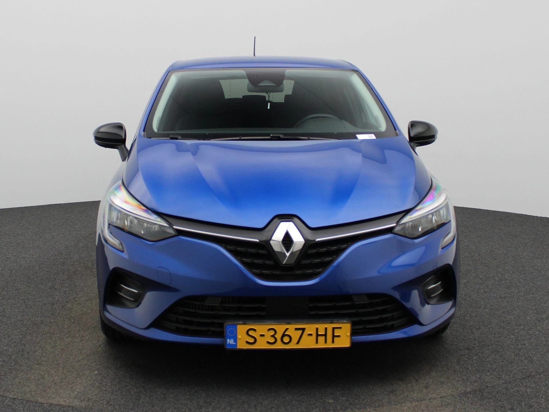 Renault-Clio-image-2