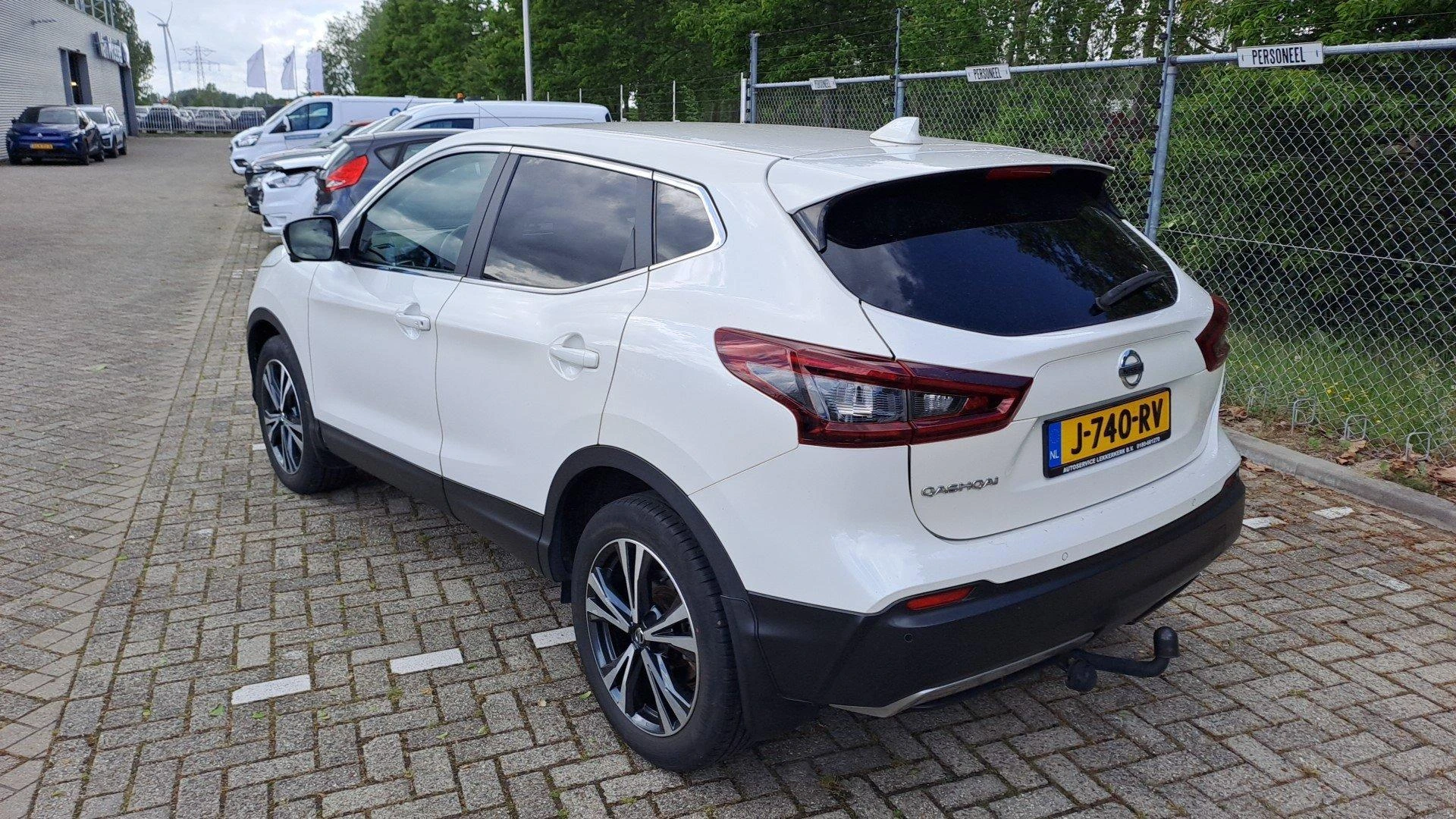 Nissan-QASHQAI-image-2