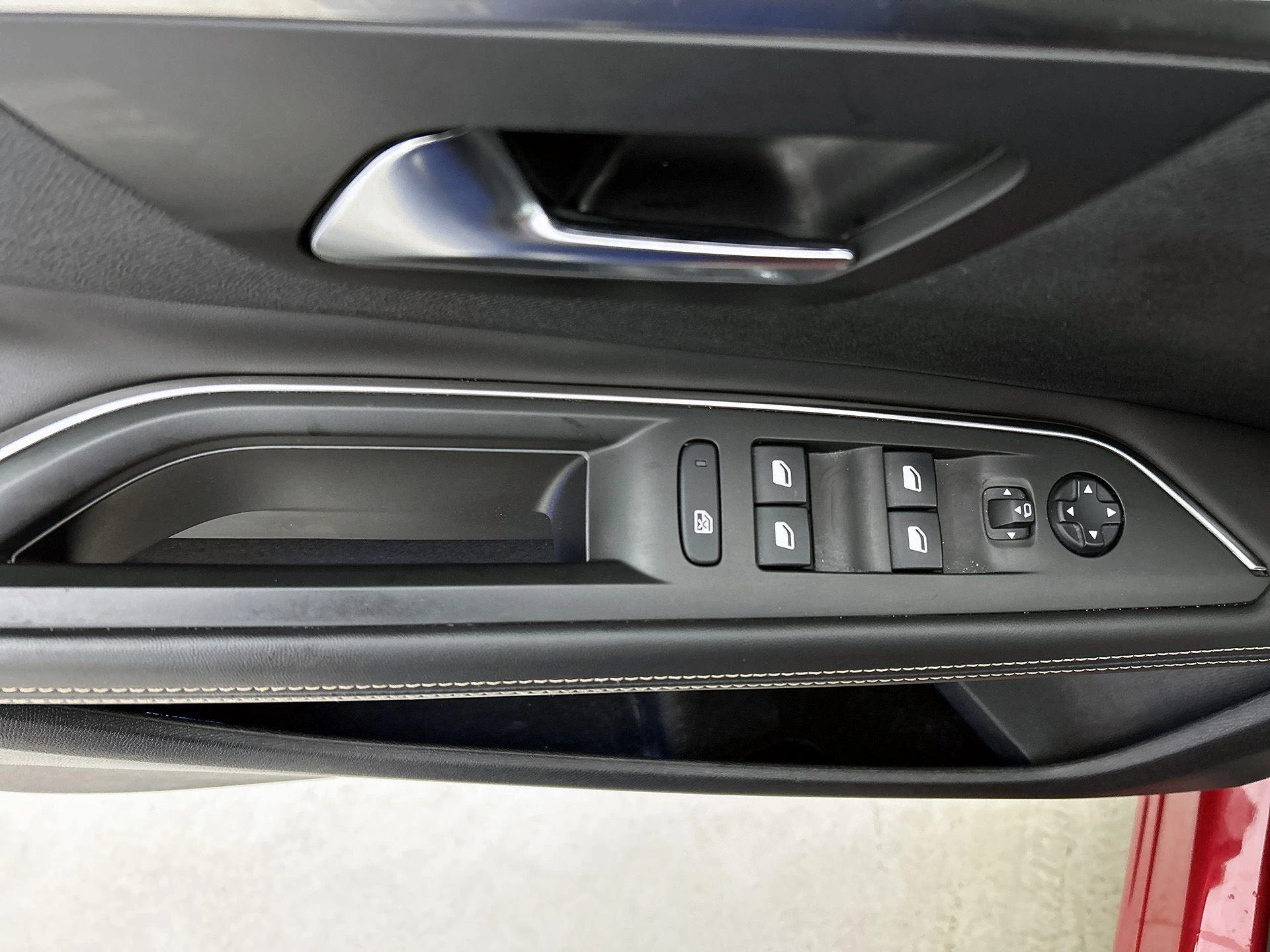 Peugeot-3008-image-23