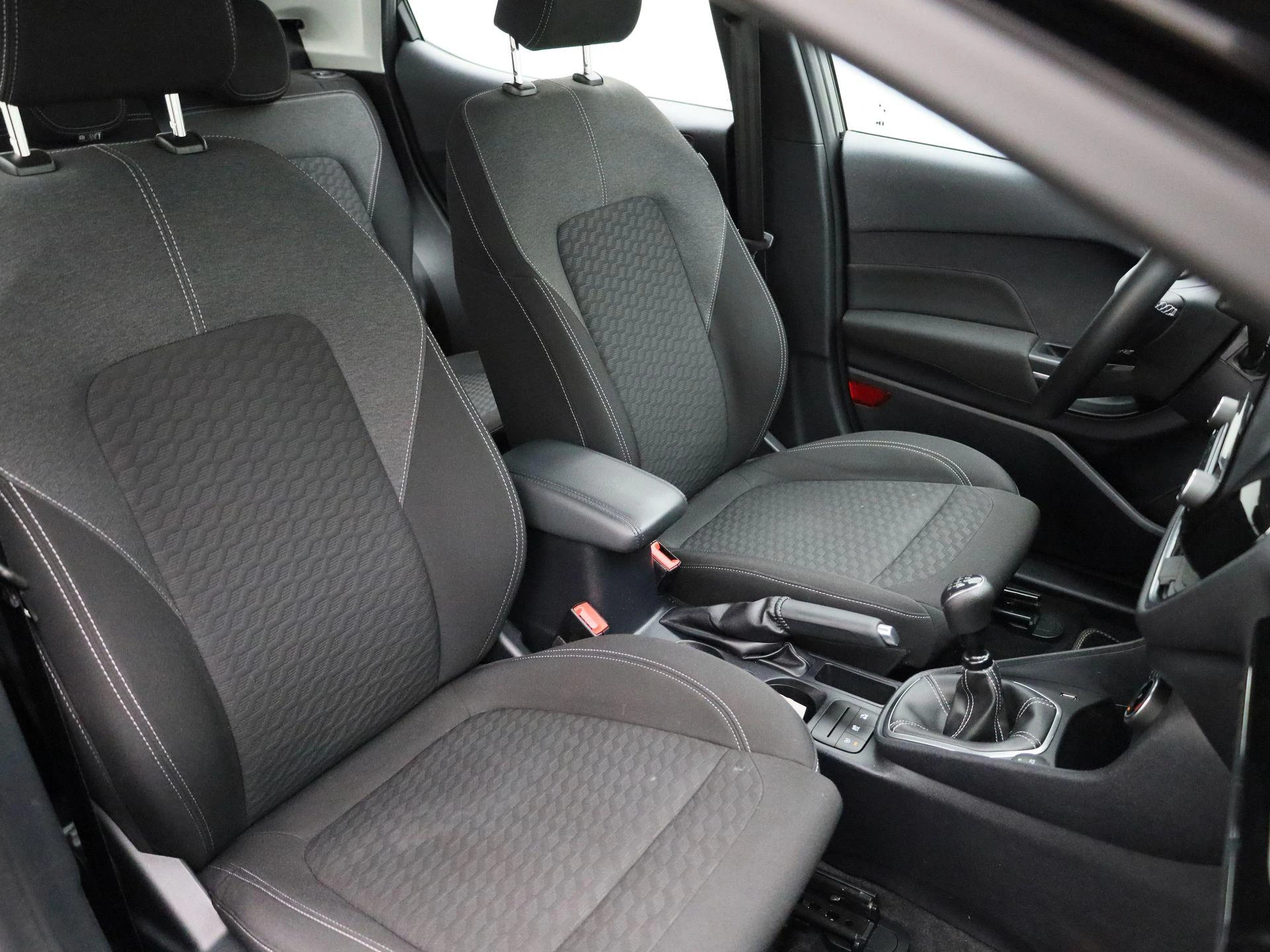 Ford-Fiesta-image-31