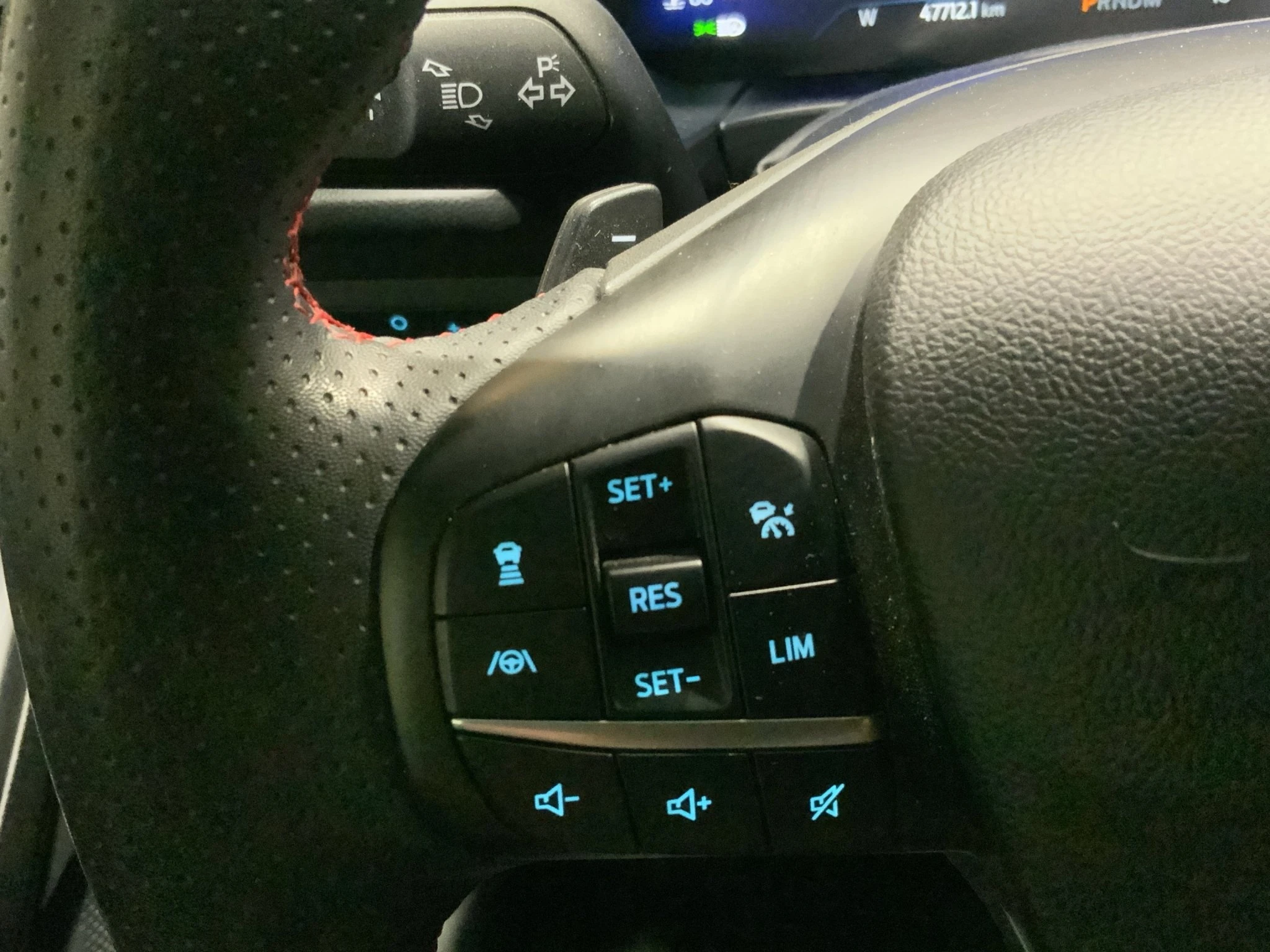 Ford-Kuga-image-19
