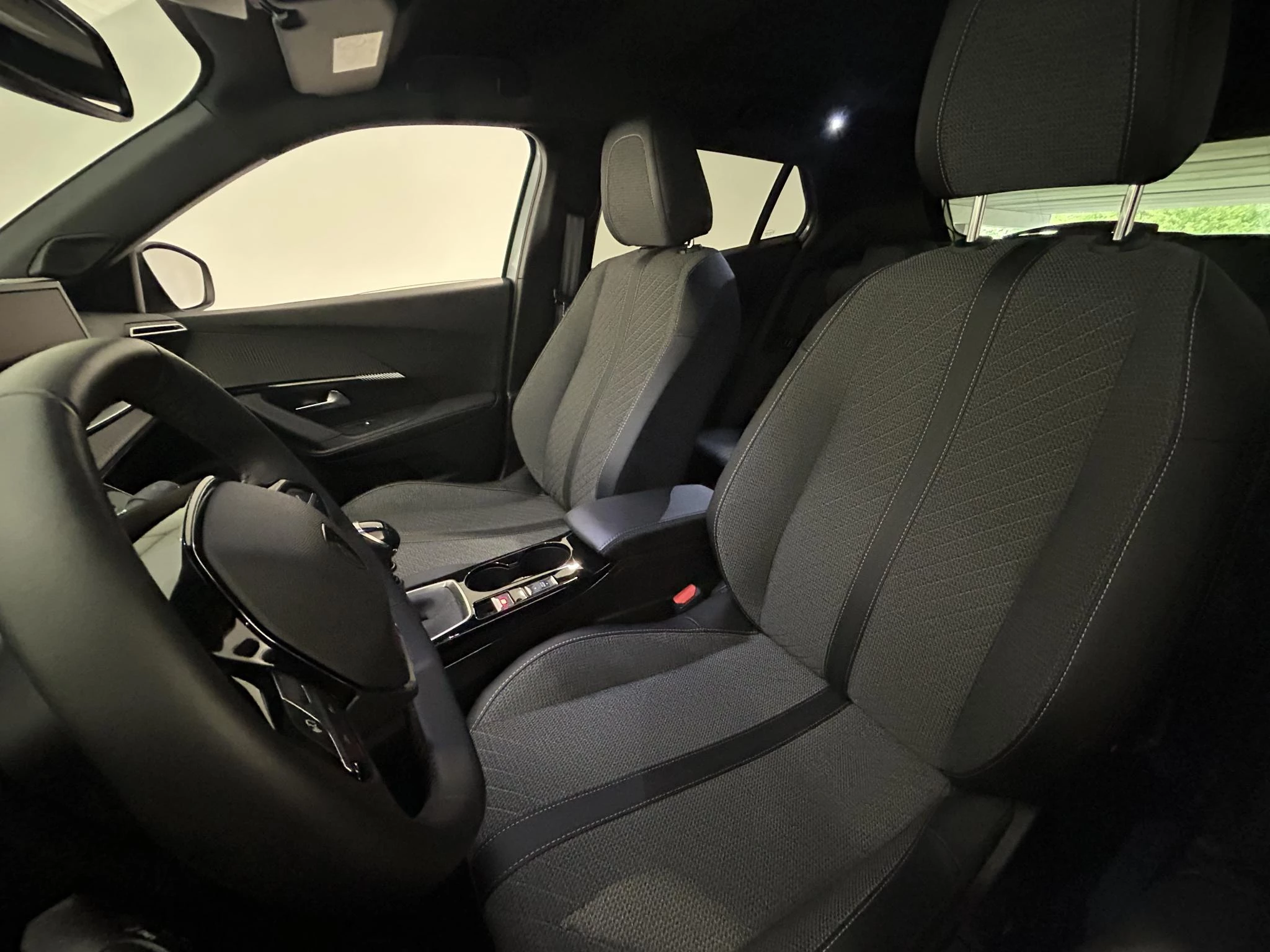 Peugeot-2008-image-22