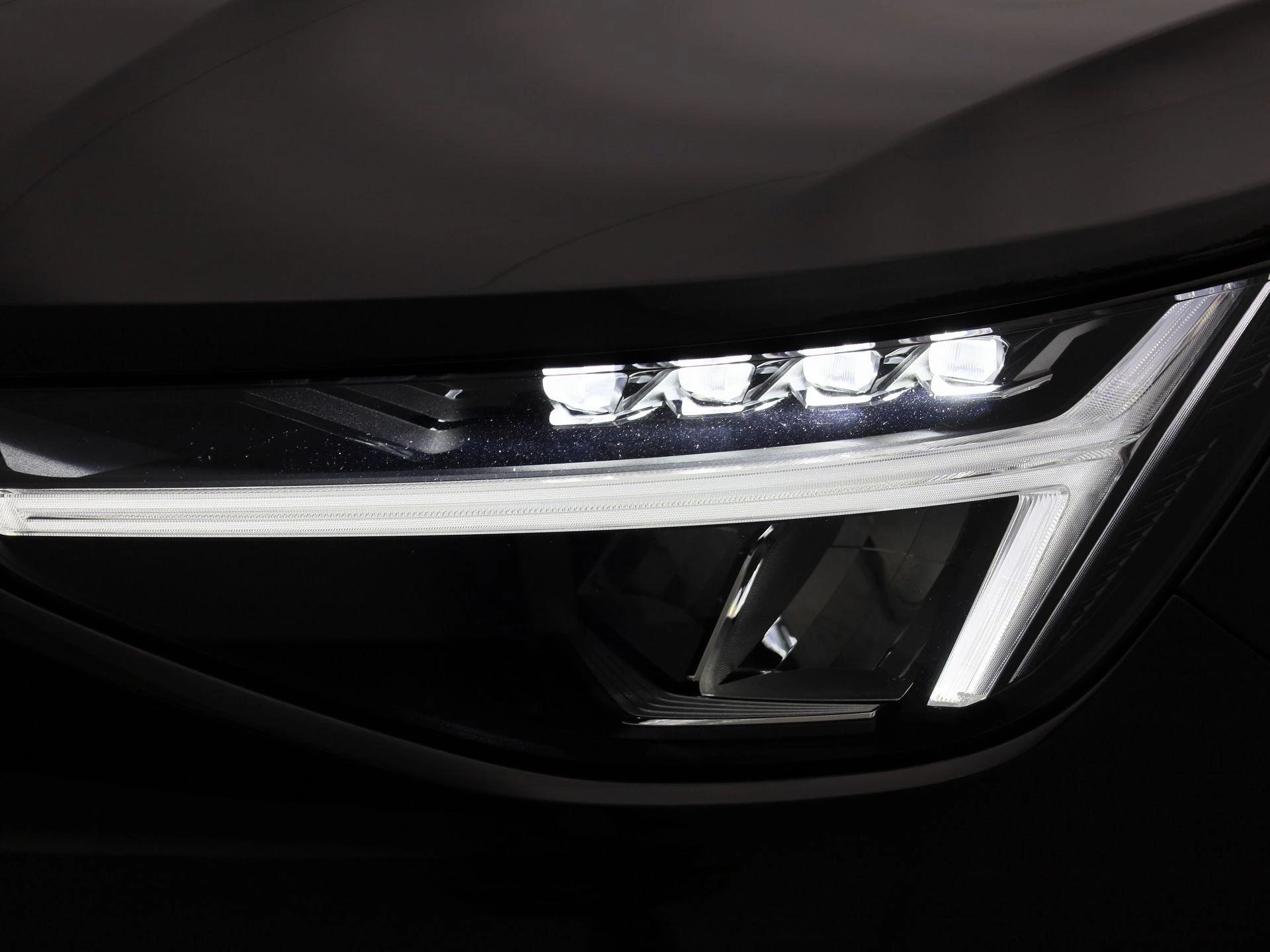 Volvo-XC40-image-15