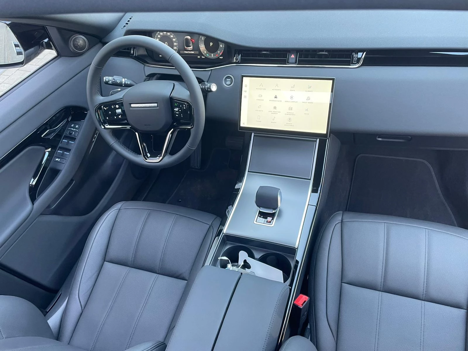 Land Rover Range Rover Evoque P160 S FWD Auto. 26.5MY