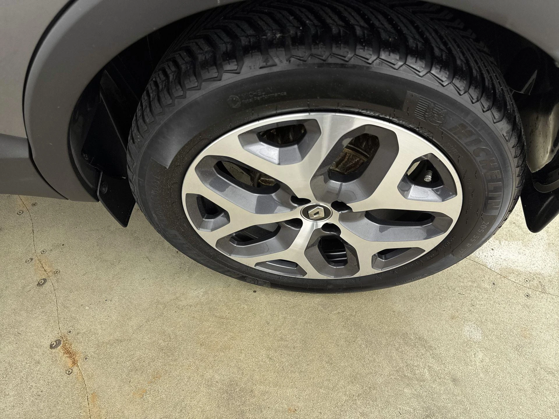 Renault-Captur-image-24